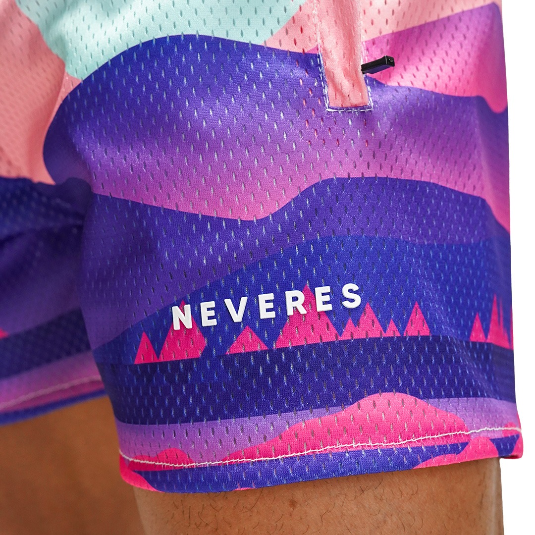 NEVERES Ambient Short