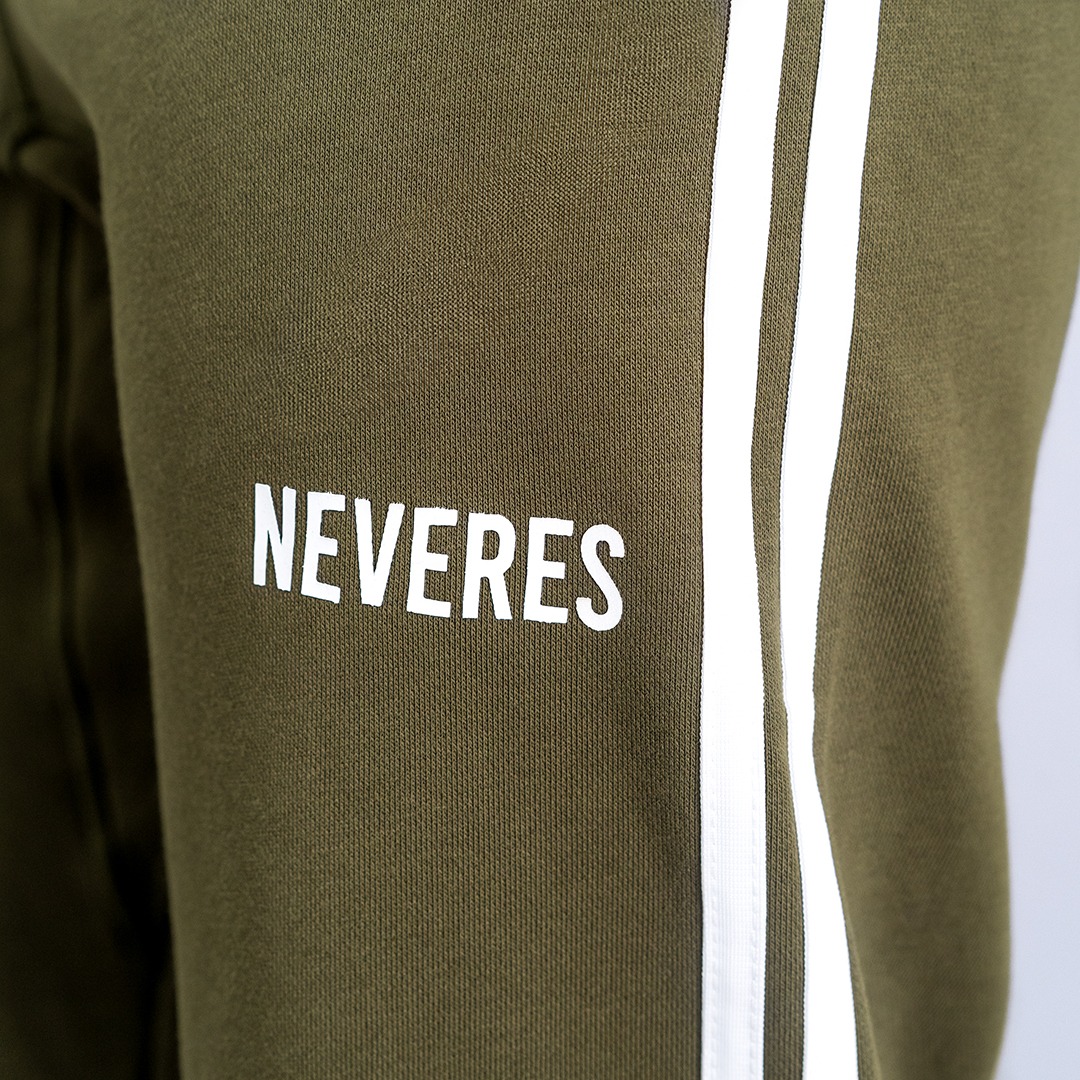 NEVERES Dual Stripe Comfort Jogger