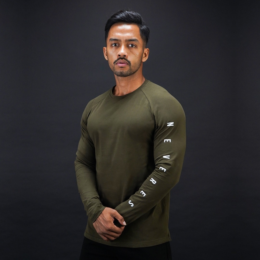 NEVERES Flex Fit Longsleeve