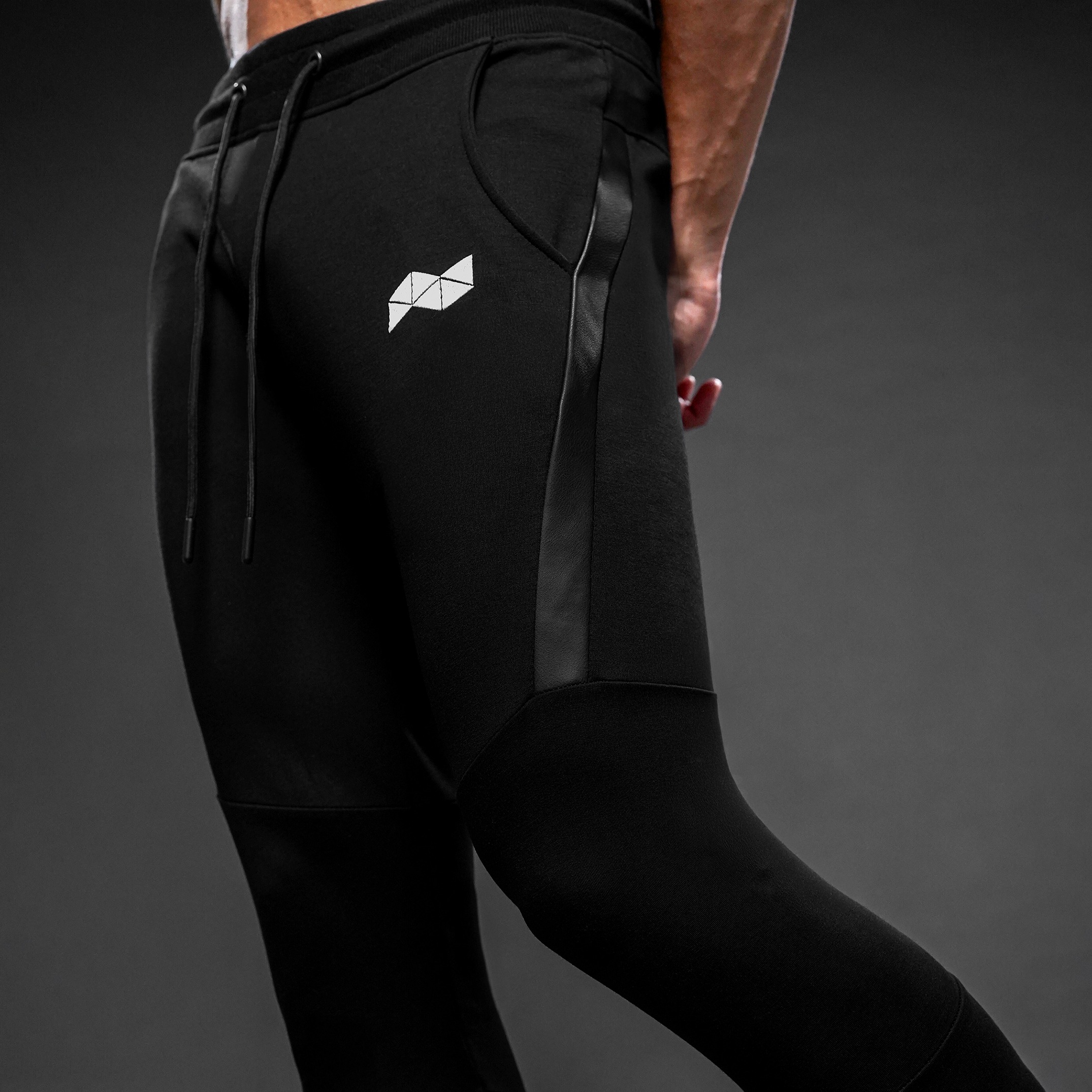 NEVERES Leather Stripe Jogger