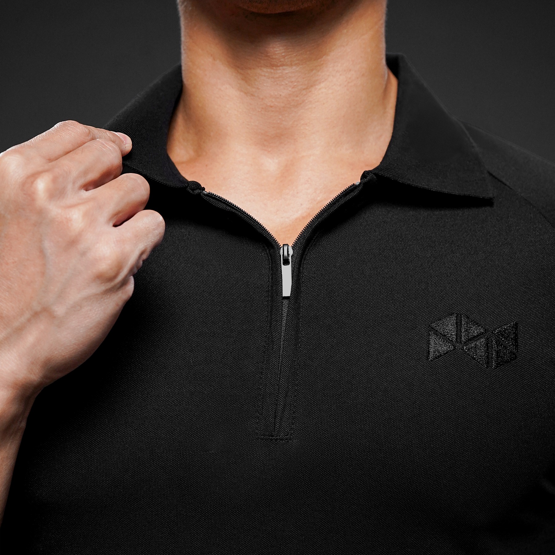 NEVERES Ace Zipper Polo Shirt