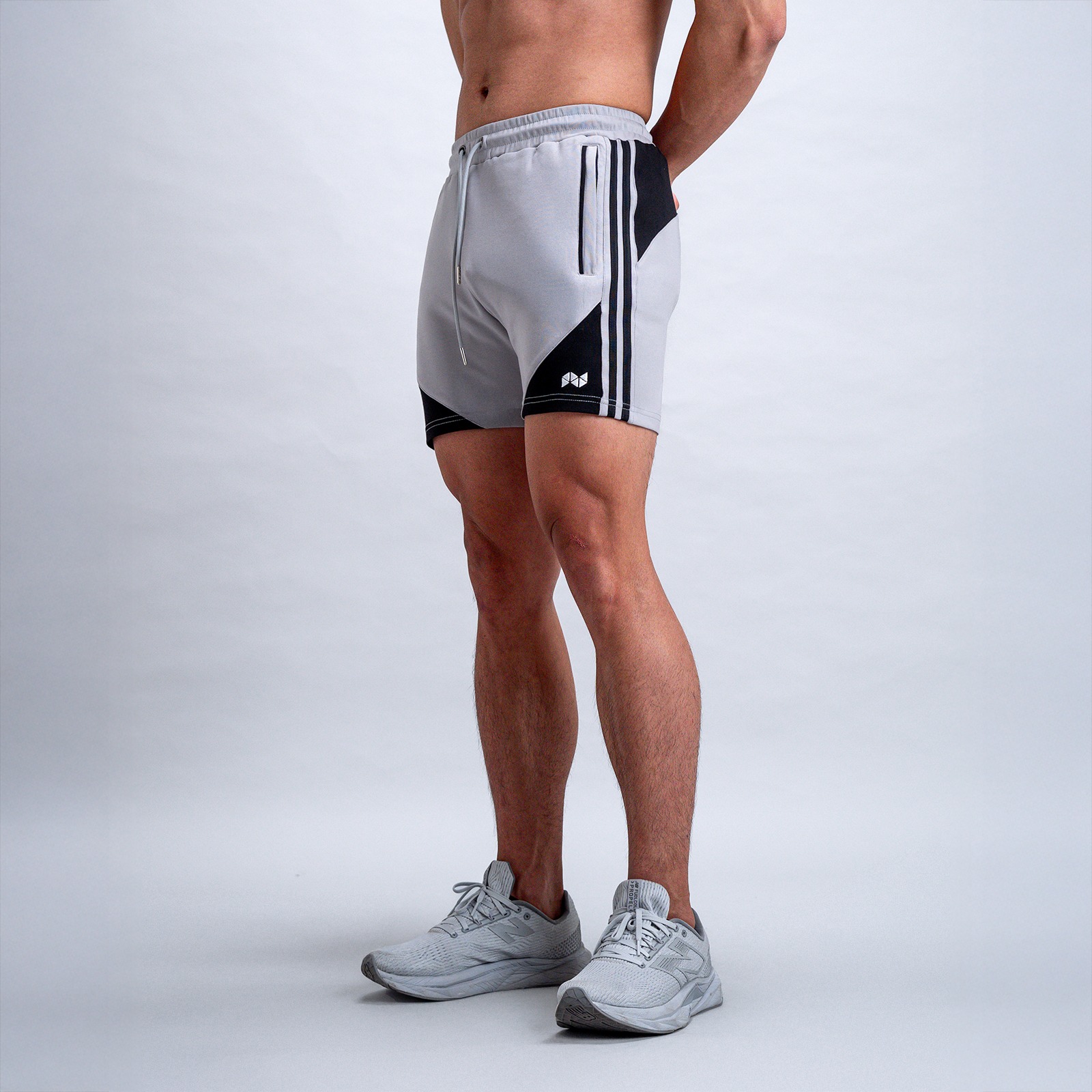 NEVERES Sporty Quadflex Shorts