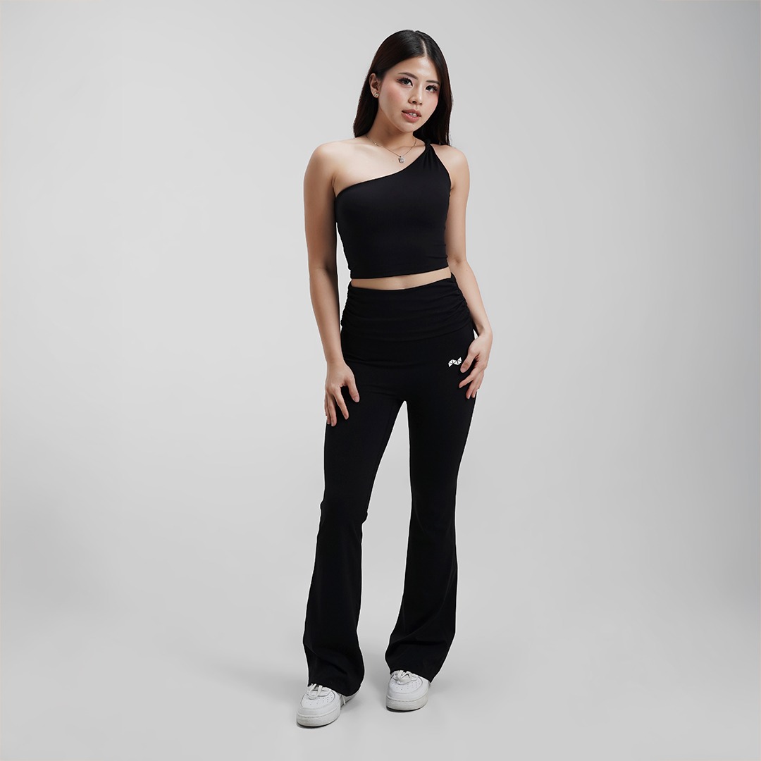 Neveres Muse Oneshoulder Tank & Flare Pants