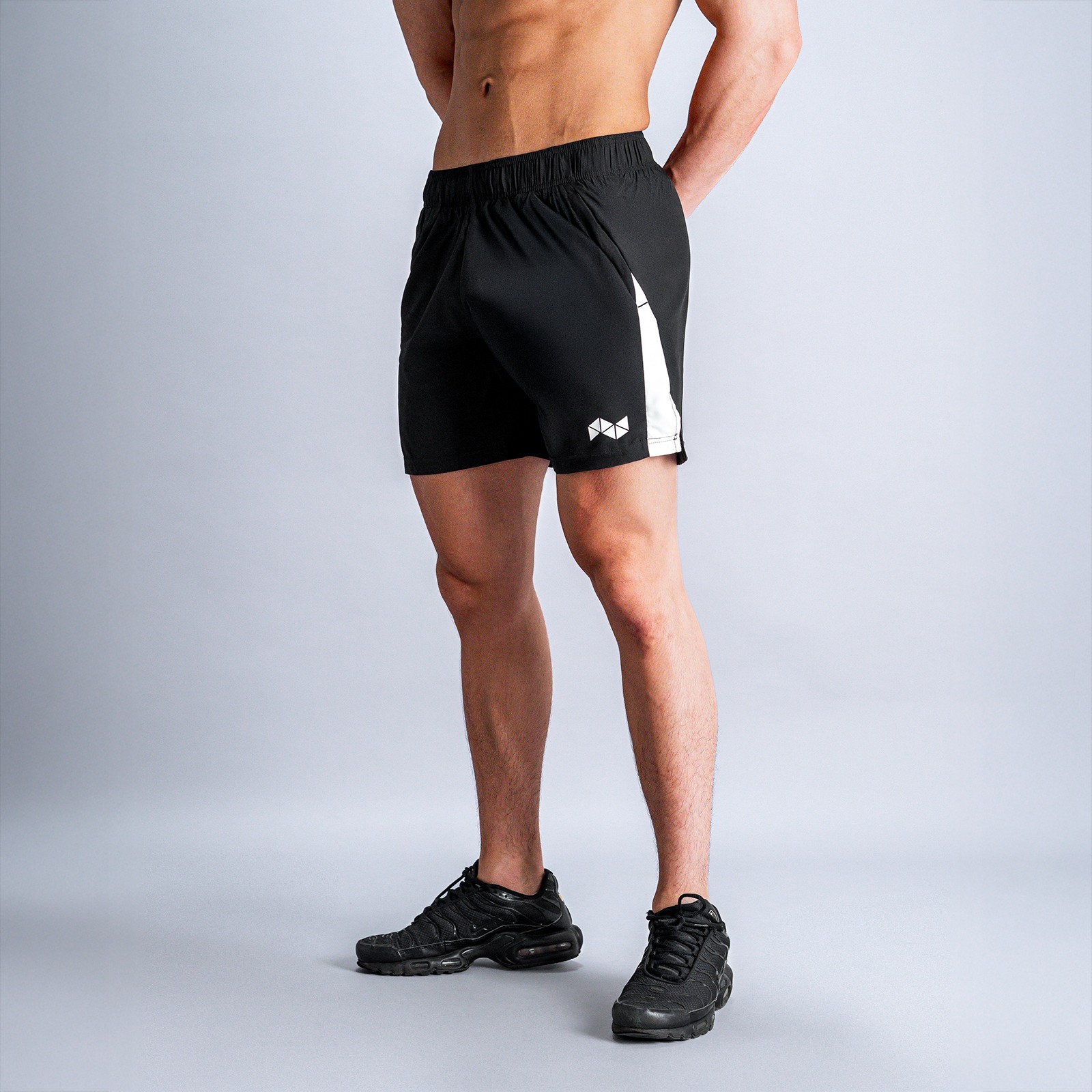 NEVERES CoreLight Training Shorts