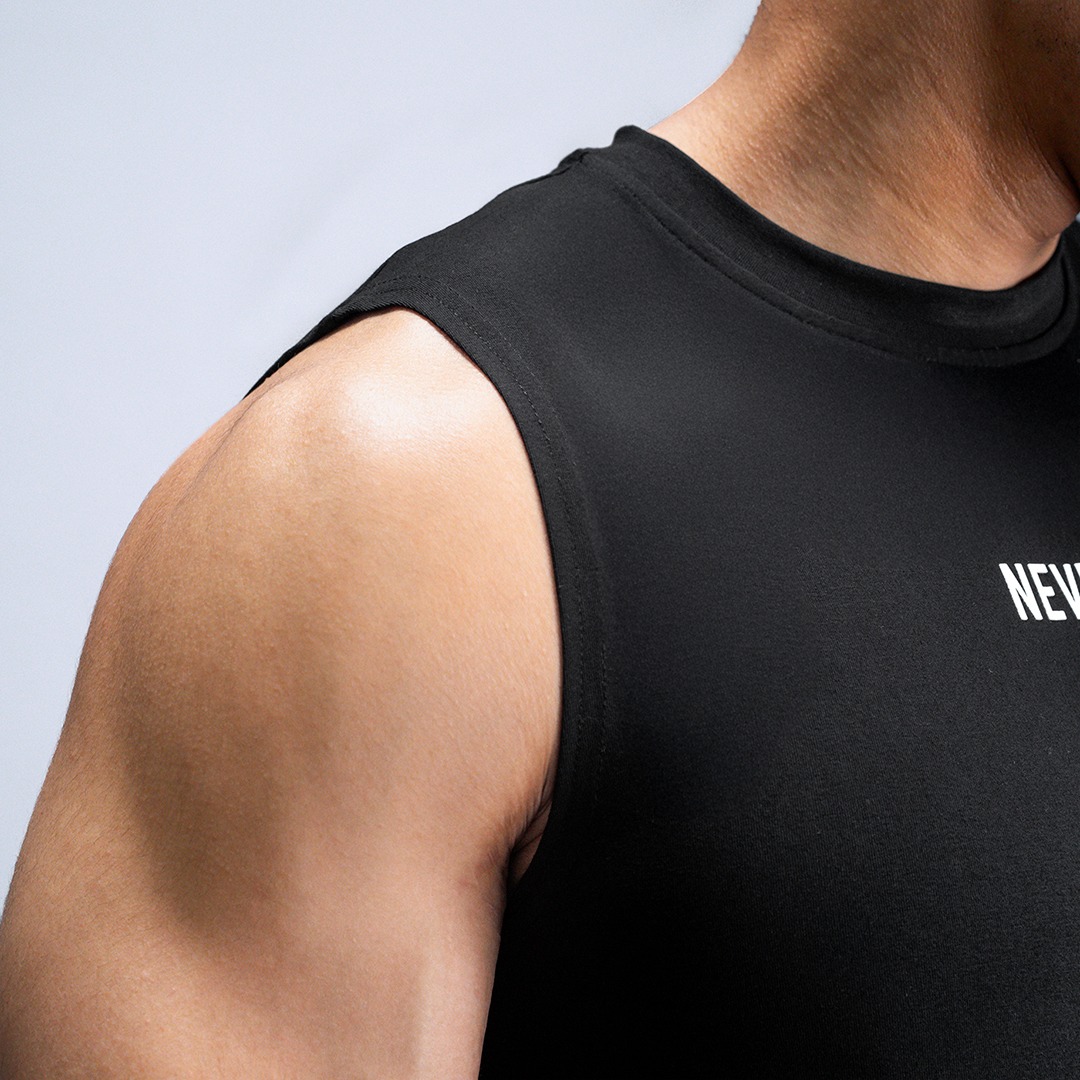 NEVERES Endura Sleeveless