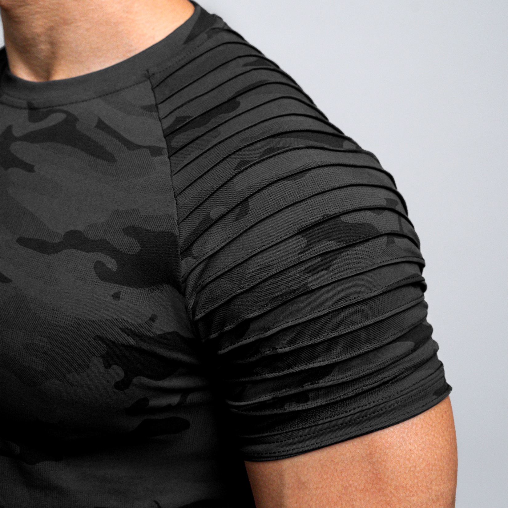 NEVERES Shadowline T-Shirt