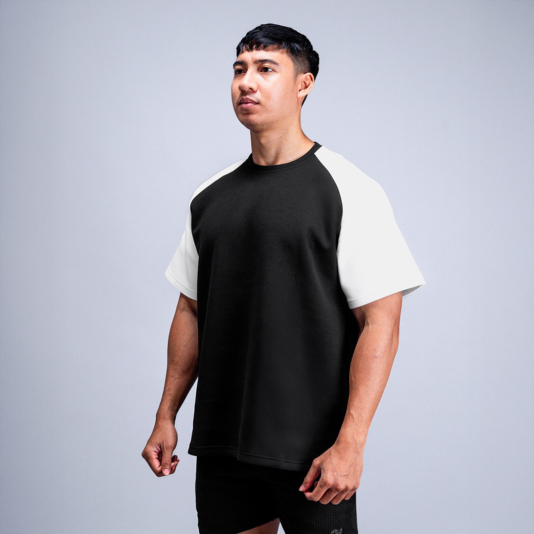 NEVERES Uprise Oversized T-Shirt