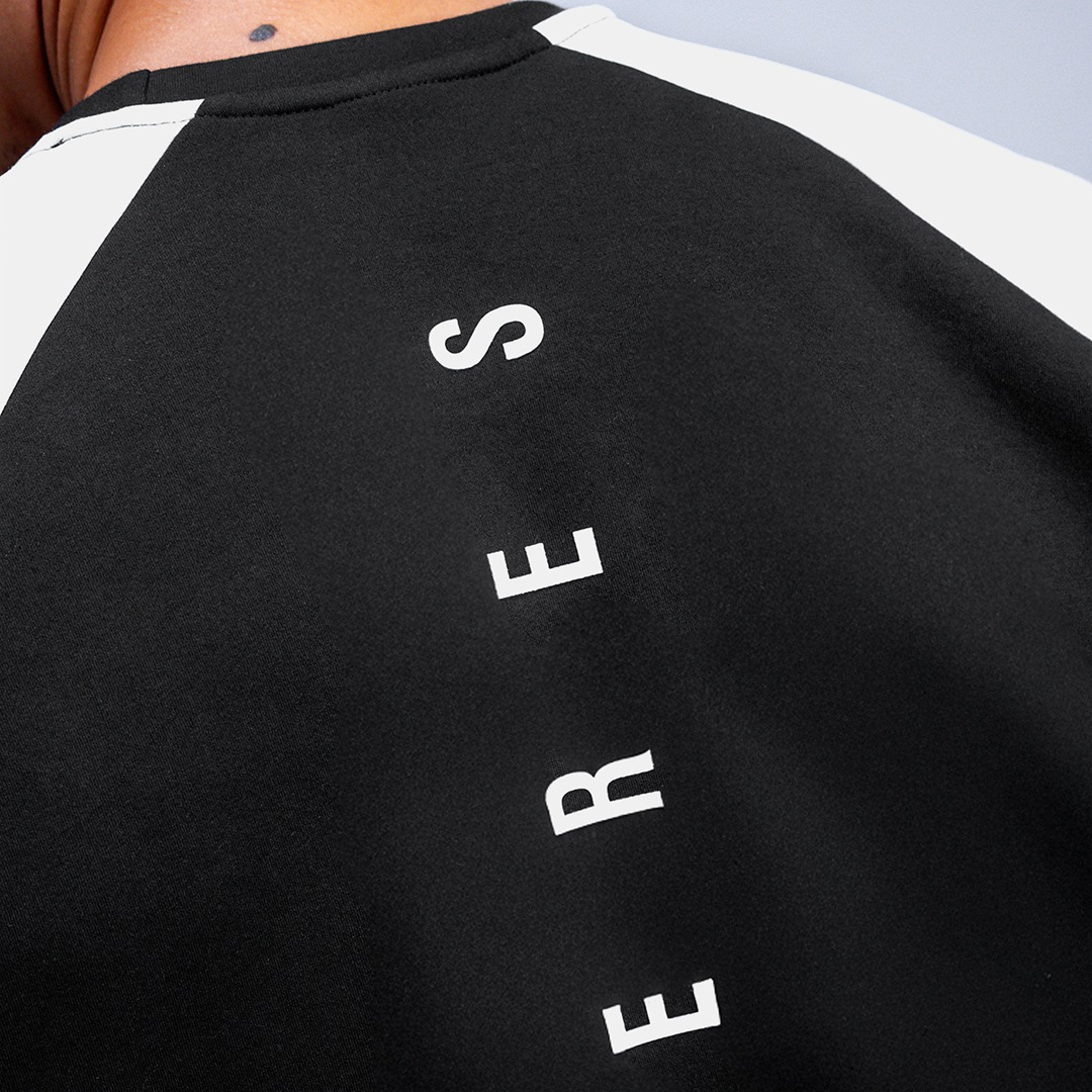 NEVERES Uprise Oversized T-Shirt