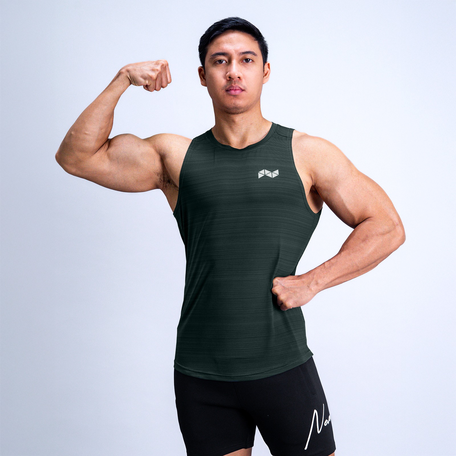 NEVERES Aeroflex Tank Top