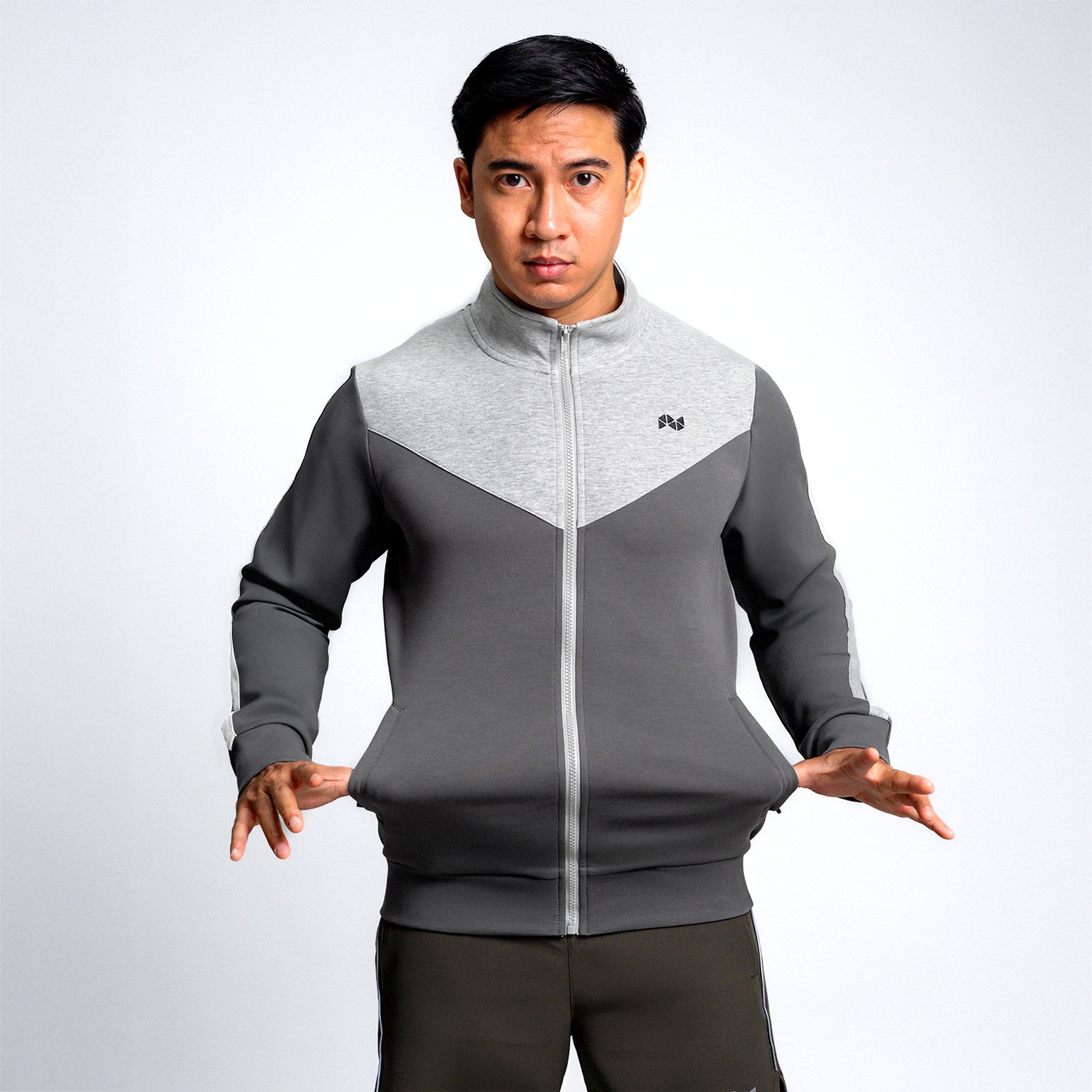 NEVERES Ambrose Training Jacket