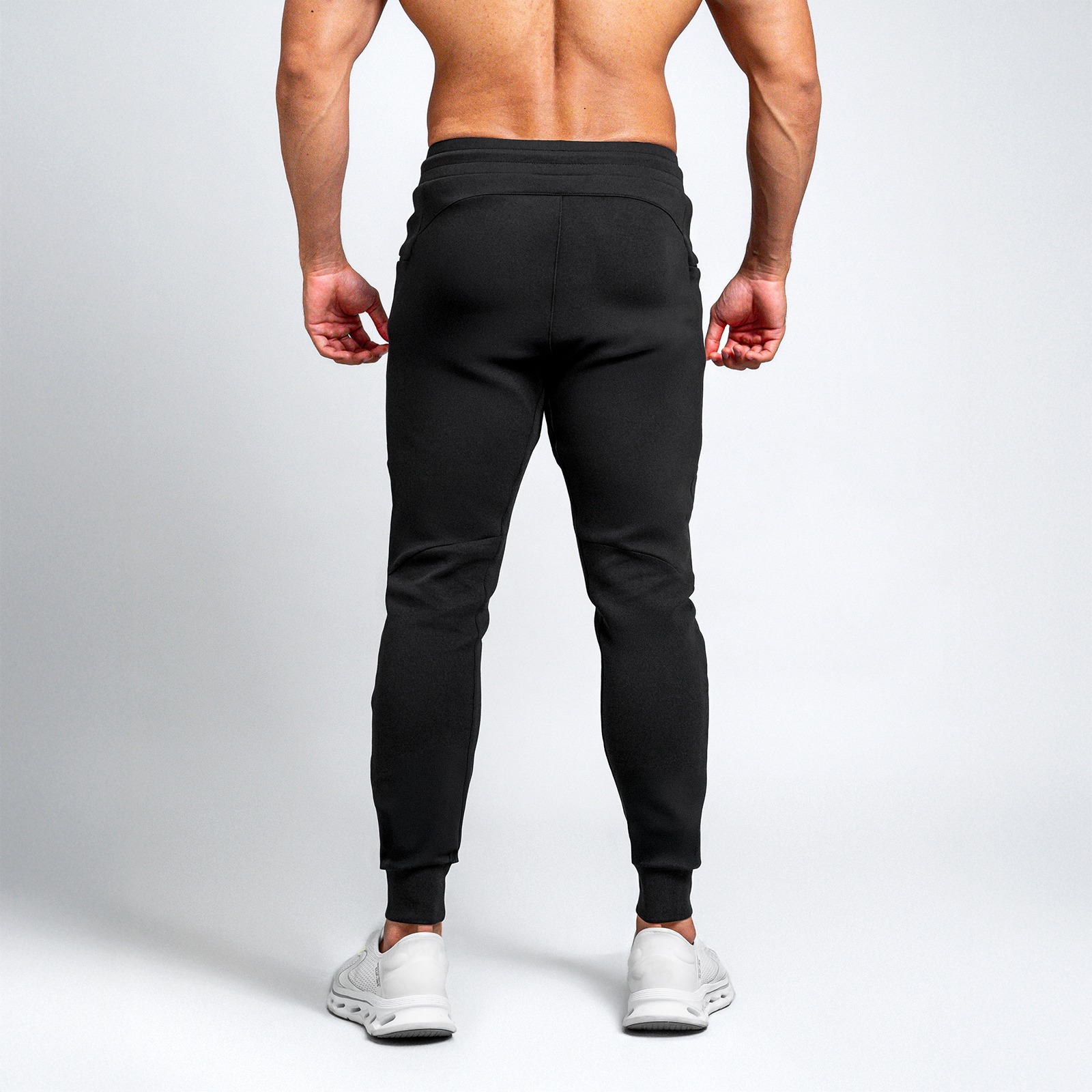 NEVERES Elevate Jogger