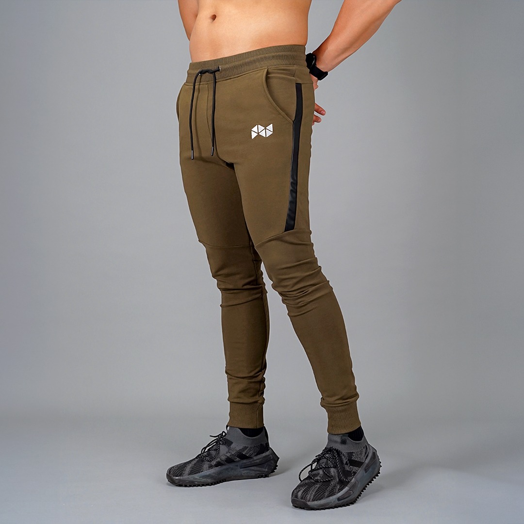 NEVERES Leather Stripe Jogger