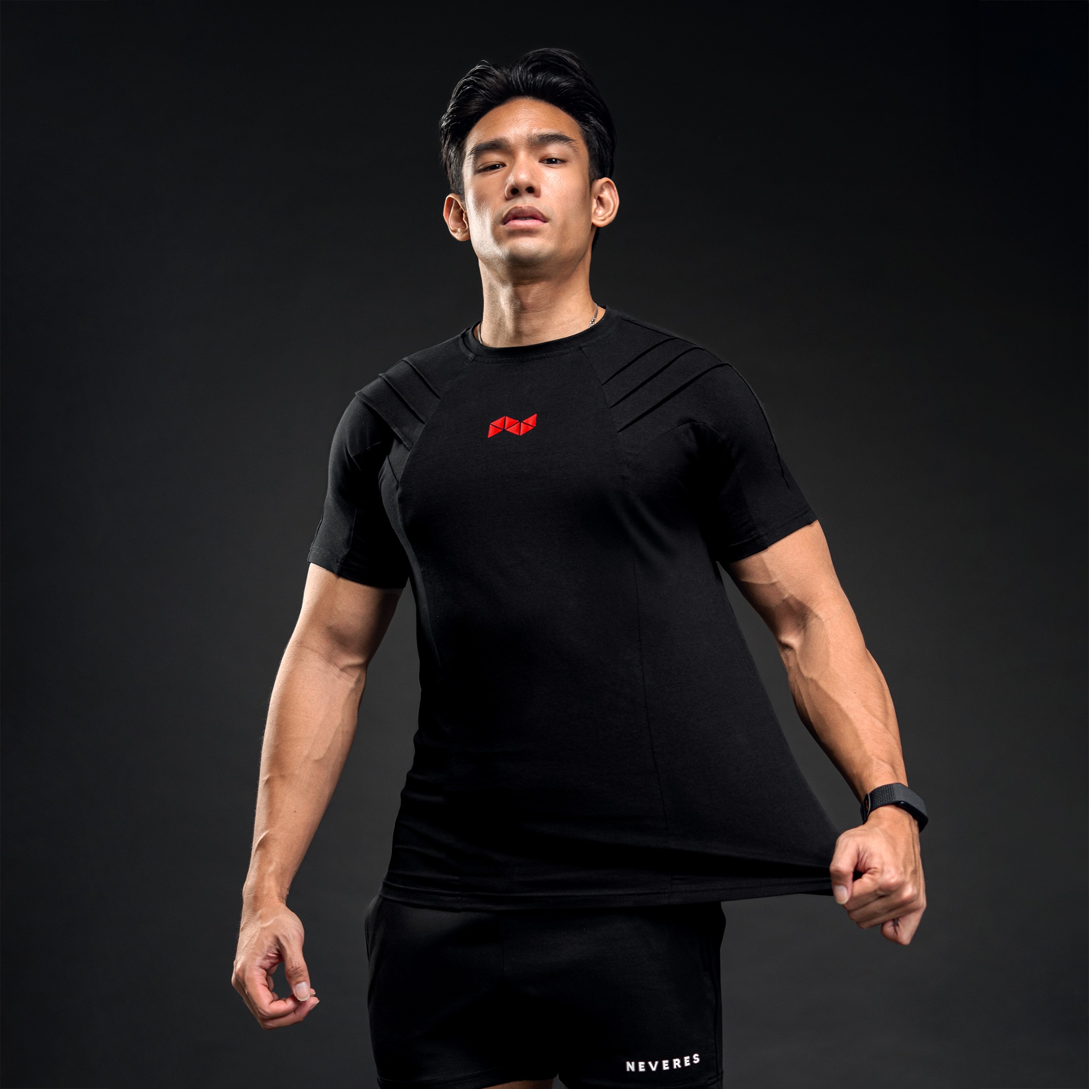 NEVERES Shark Fin T-Shirt