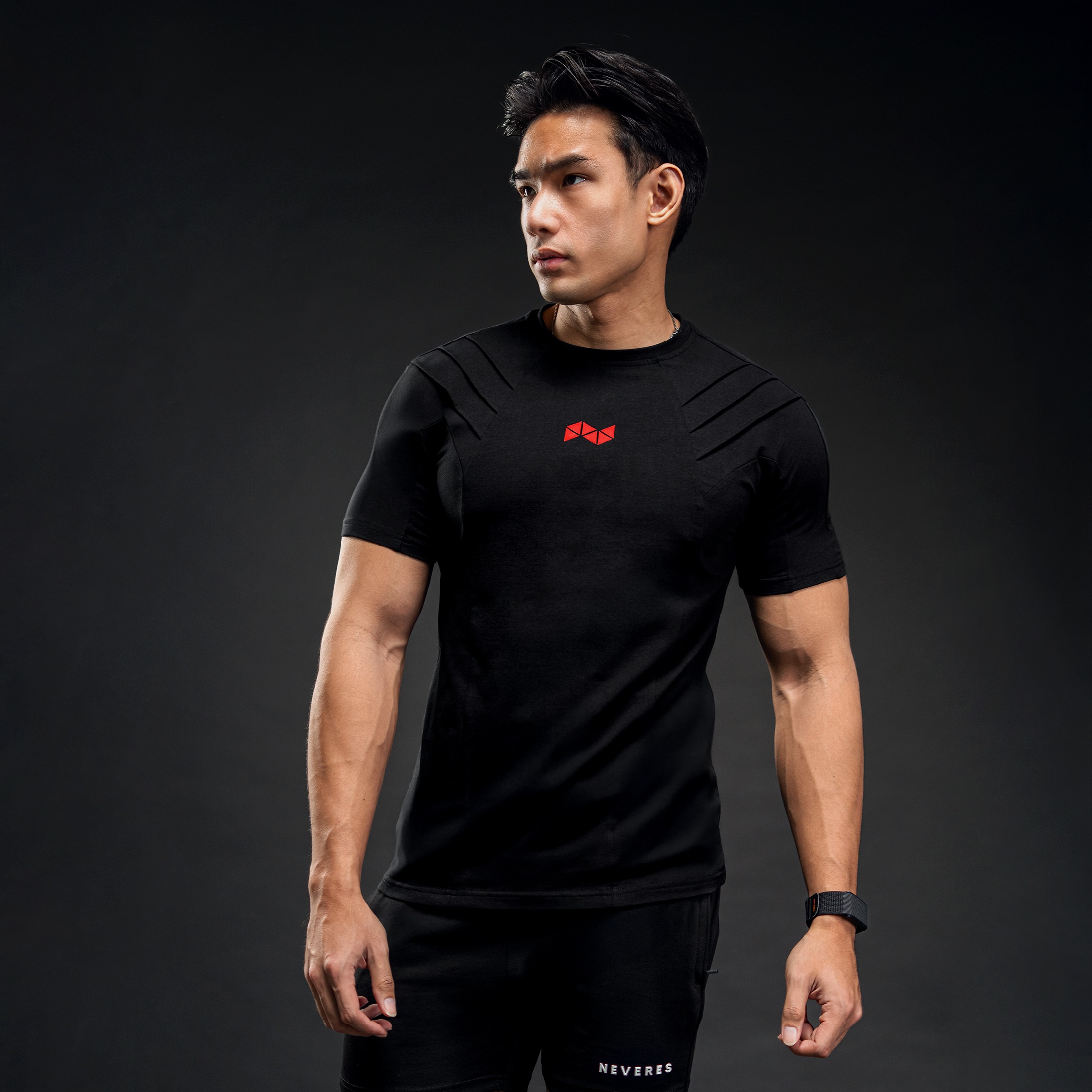 NEVERES Shark Fin T-Shirt