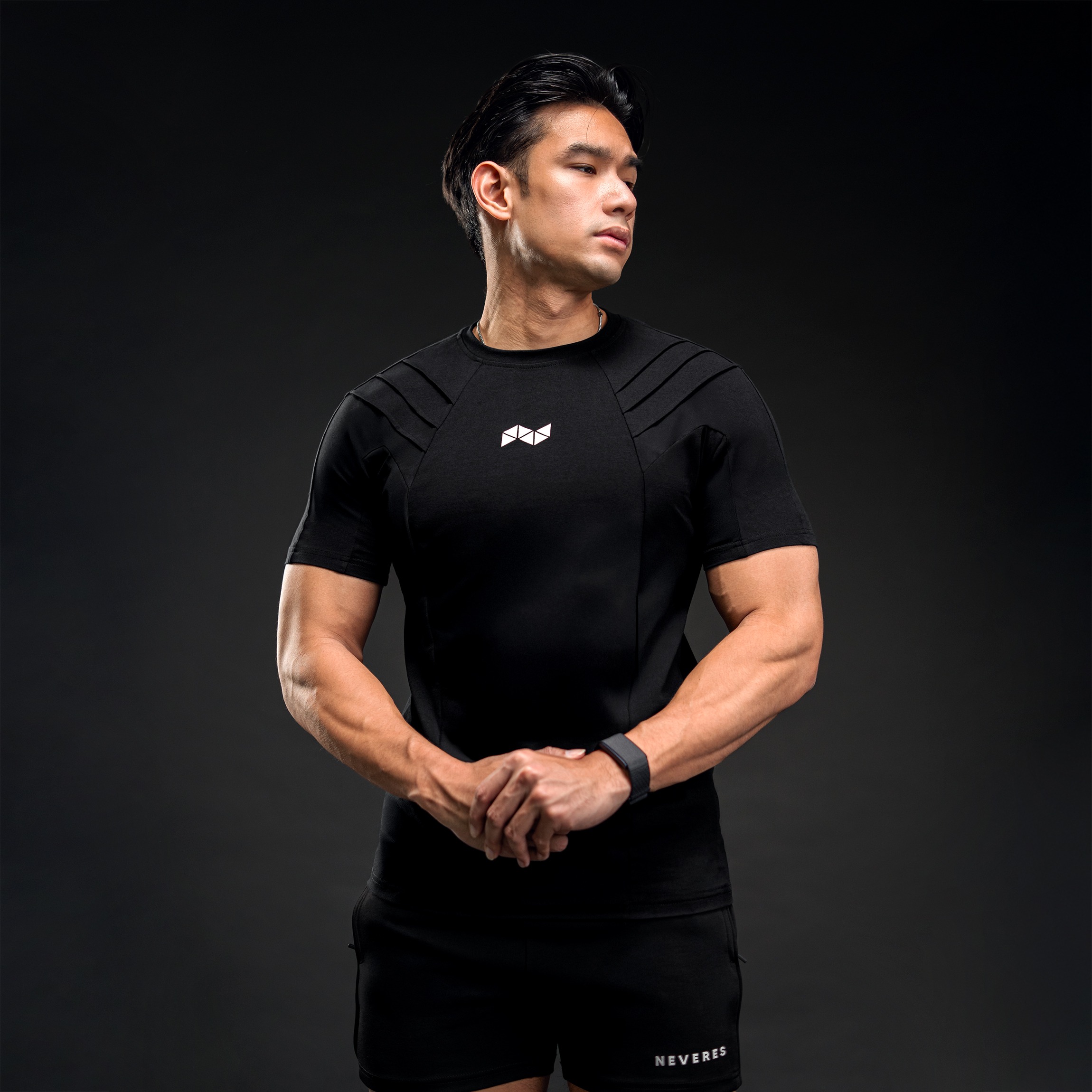 NEVERES Shark Fin T-Shirt