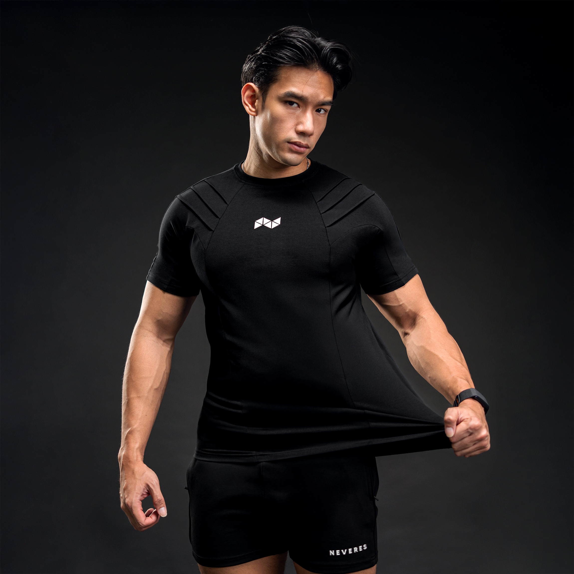 NEVERES Shark Fin T-Shirt
