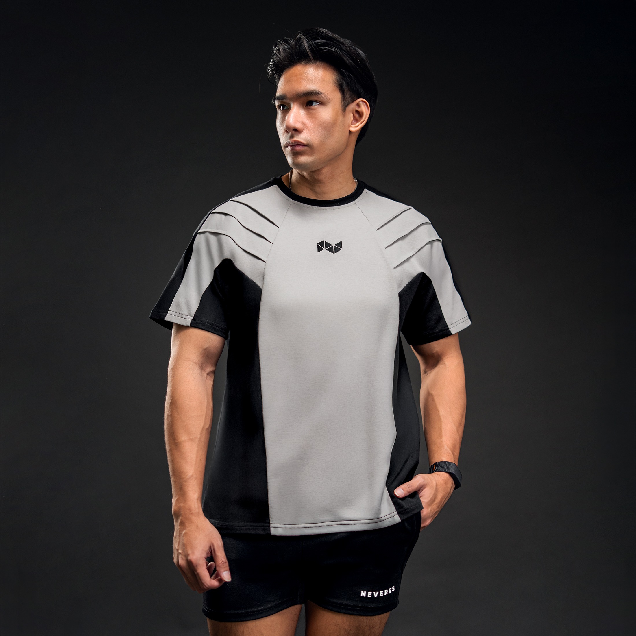 NEVERES Shark Fin Oversized T-Shirt