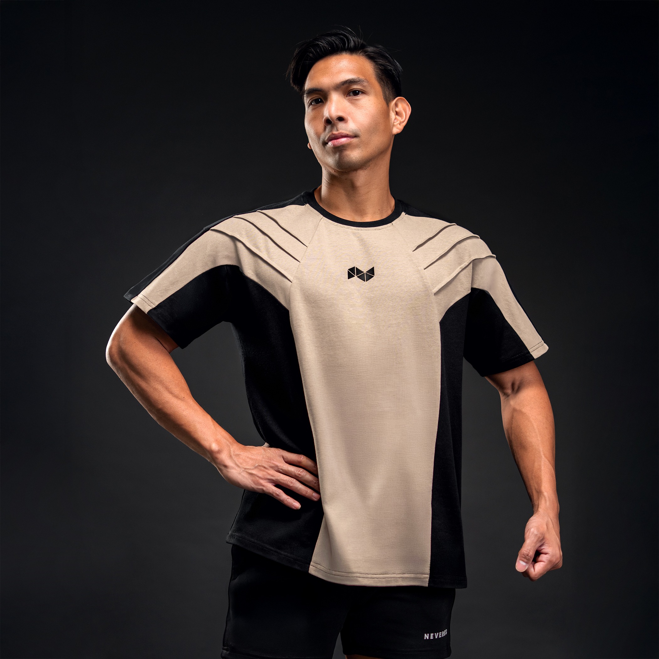 NEVERES Shark Fin Oversized T-Shirt