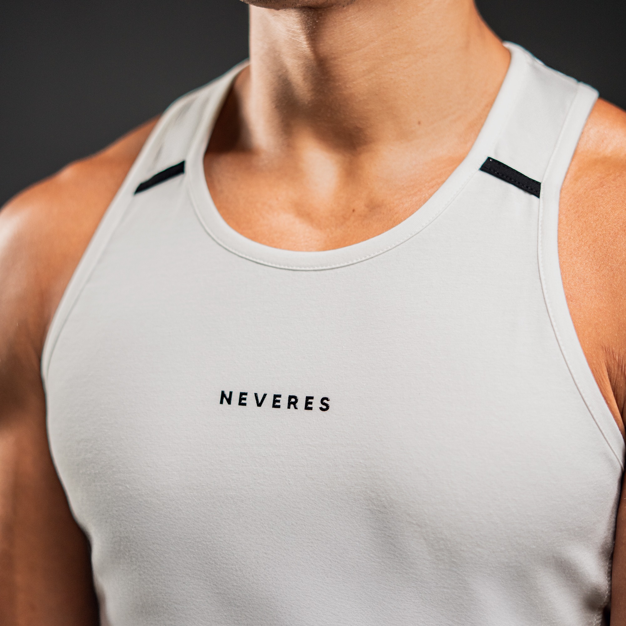 NEVERES Axis Tank Top