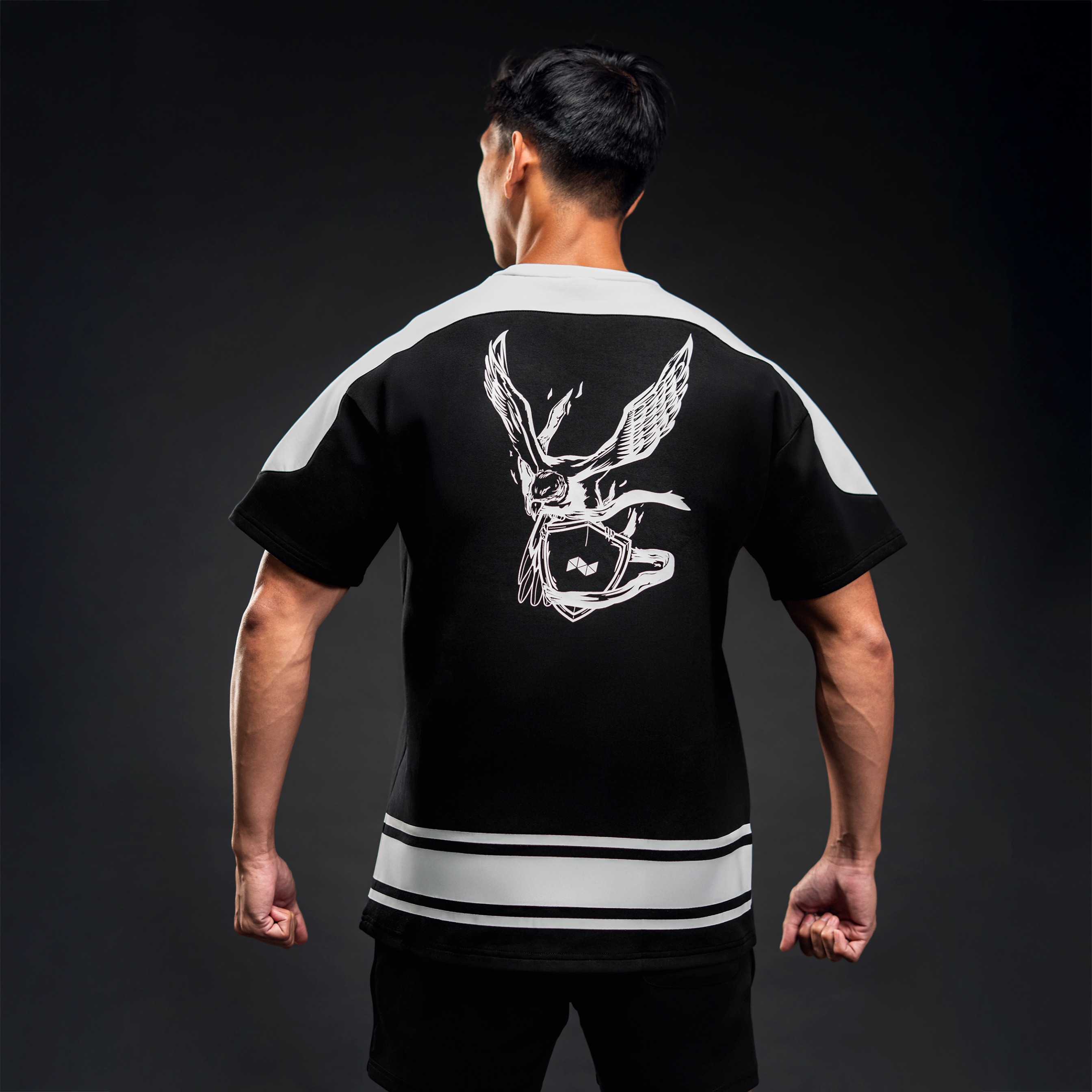 NEVERES Falcon Oversized T-Shirt