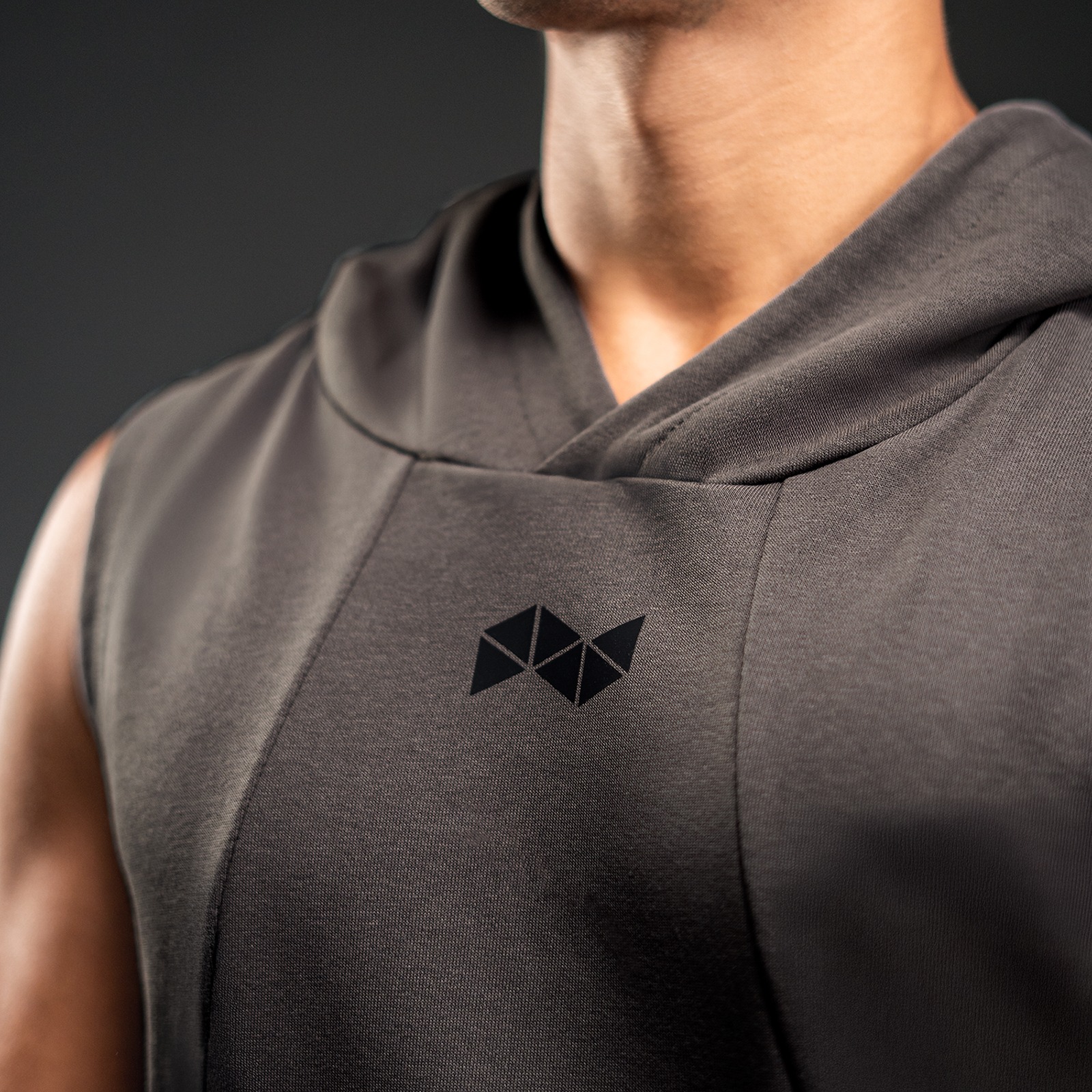 NEVERES Revenant Sleeveless Hoodie