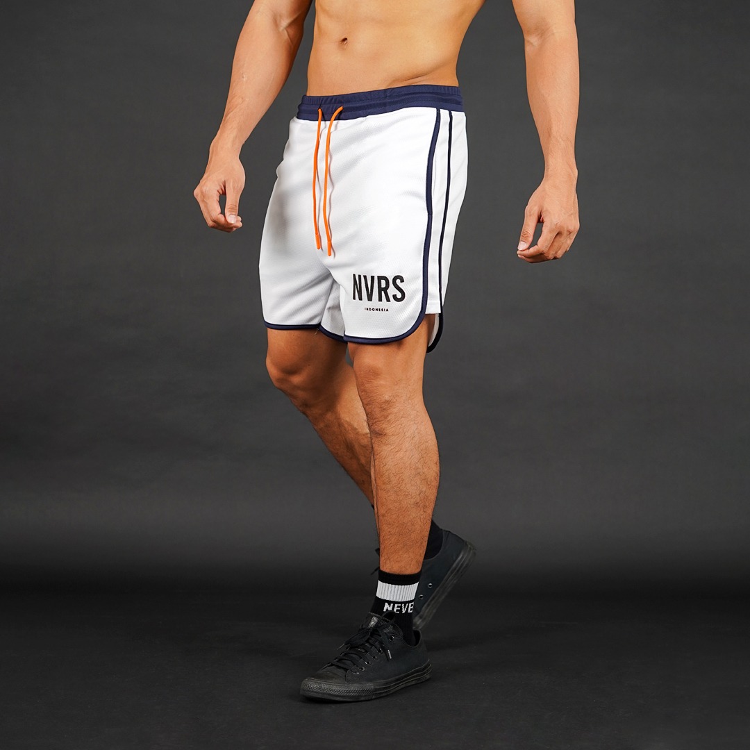 NEVERES Seam Shorts