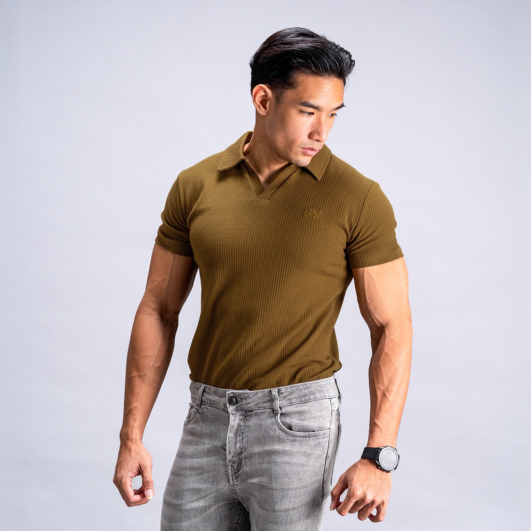 NEVERES Ultra Knit Spread Collar Polo