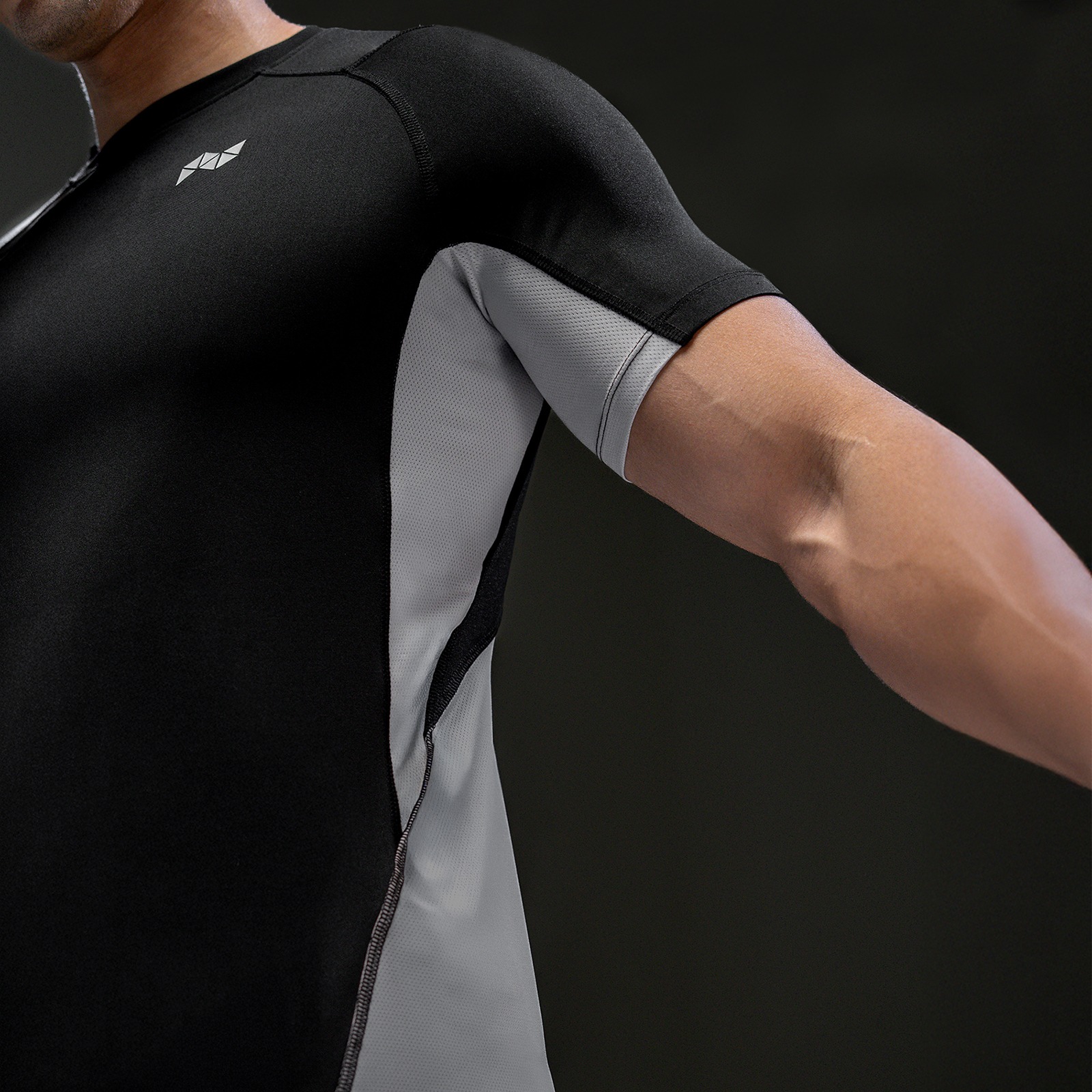 NEVERES Apex-Vent T-Shirt