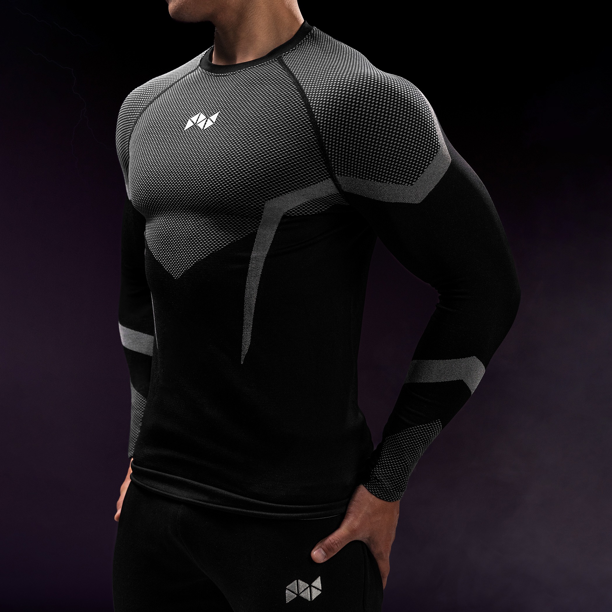NEVERES Superhuman Longsleeve
