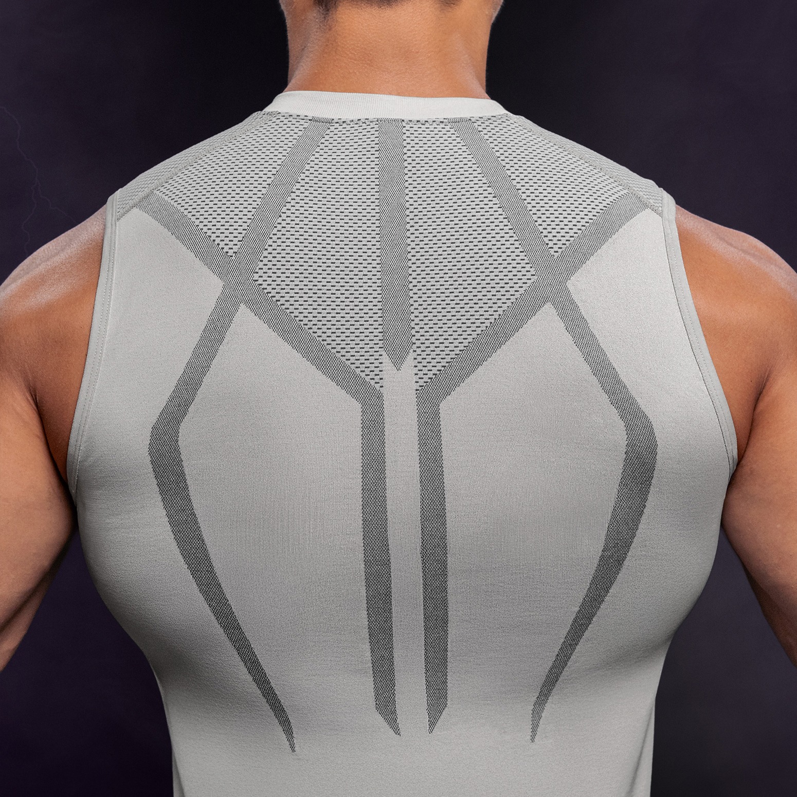 NEVERES Superhuman Sleeveless