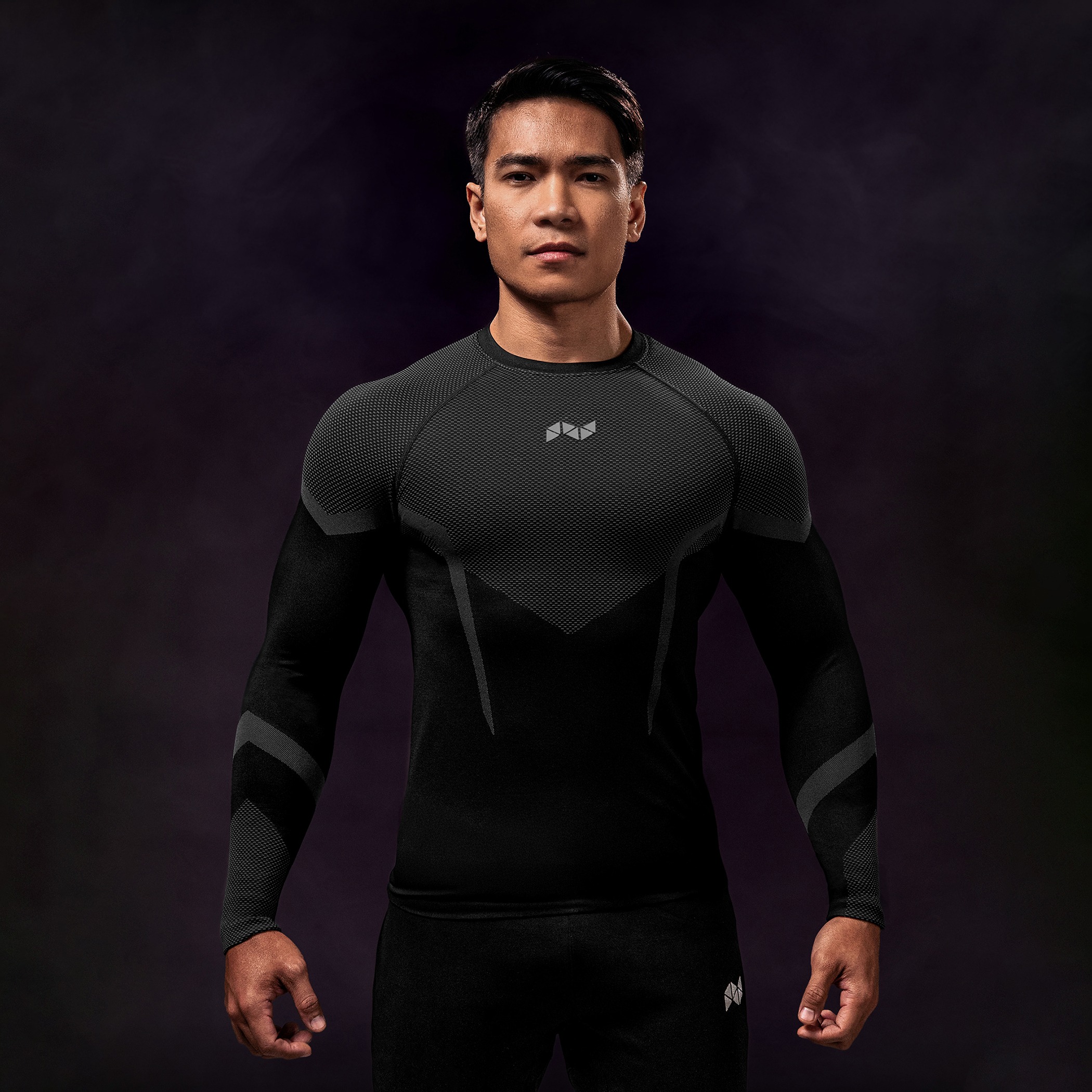 NEVERES Superhuman Longsleeve