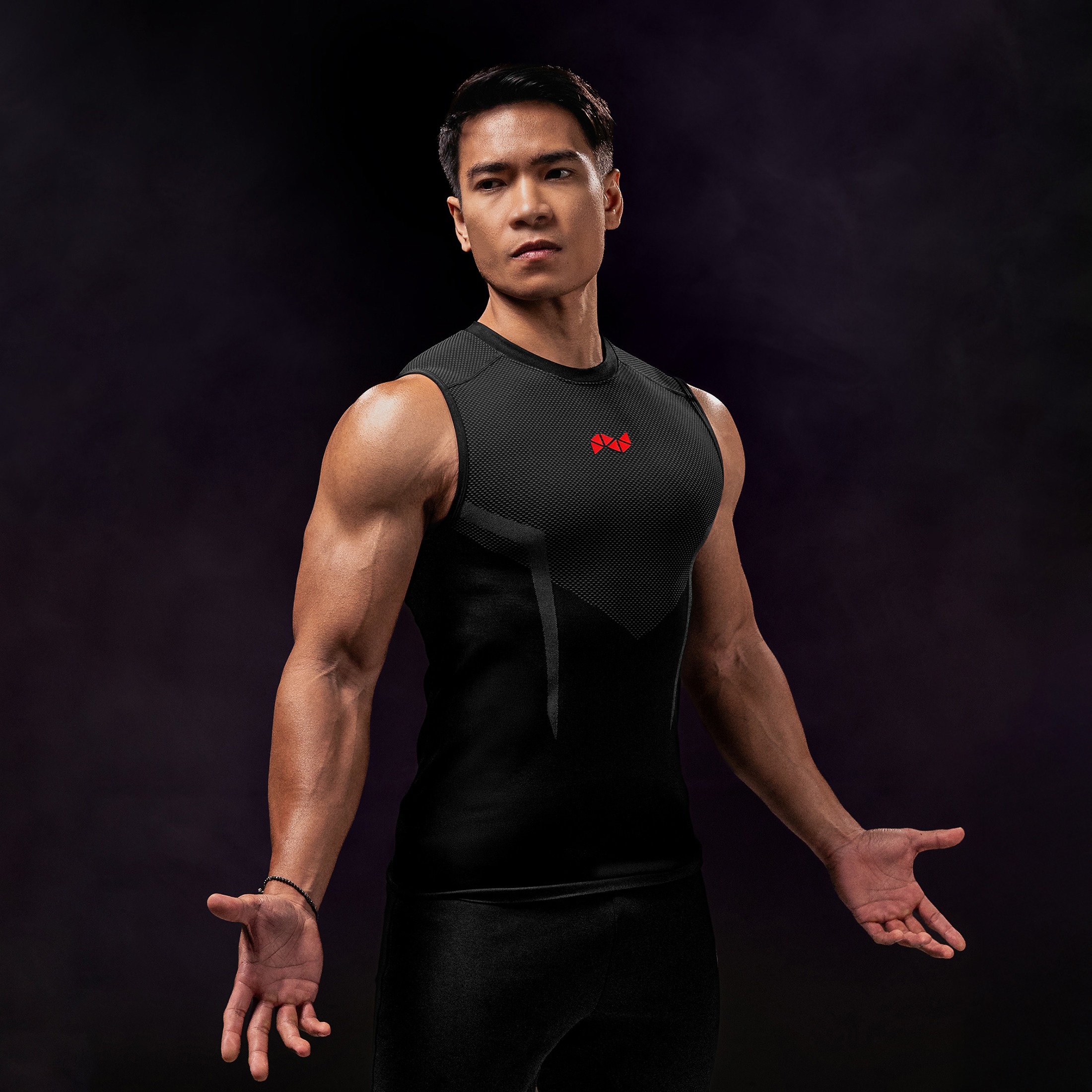 NEVERES Superhuman Sleeveless