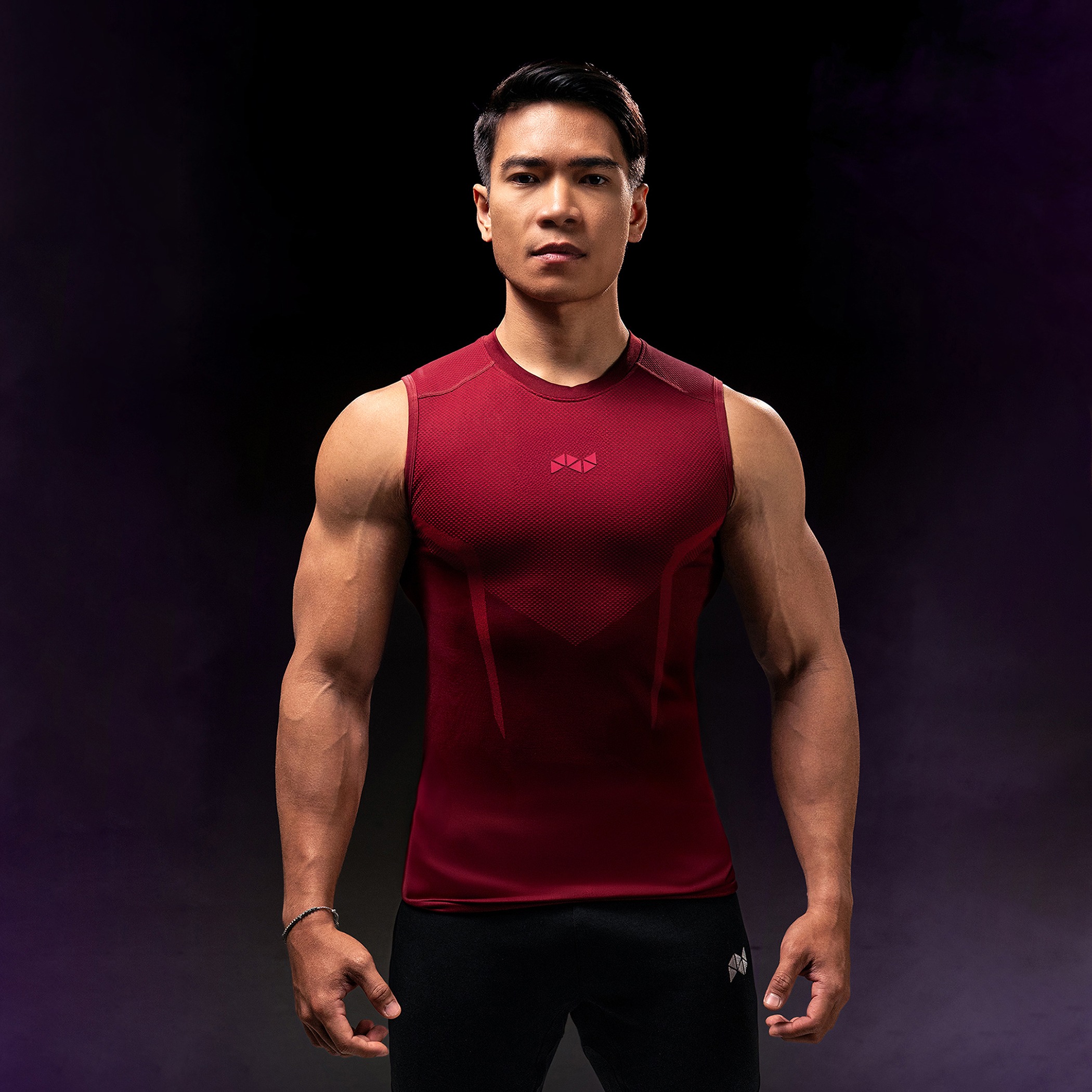 NEVERES Superhuman Sleeveless