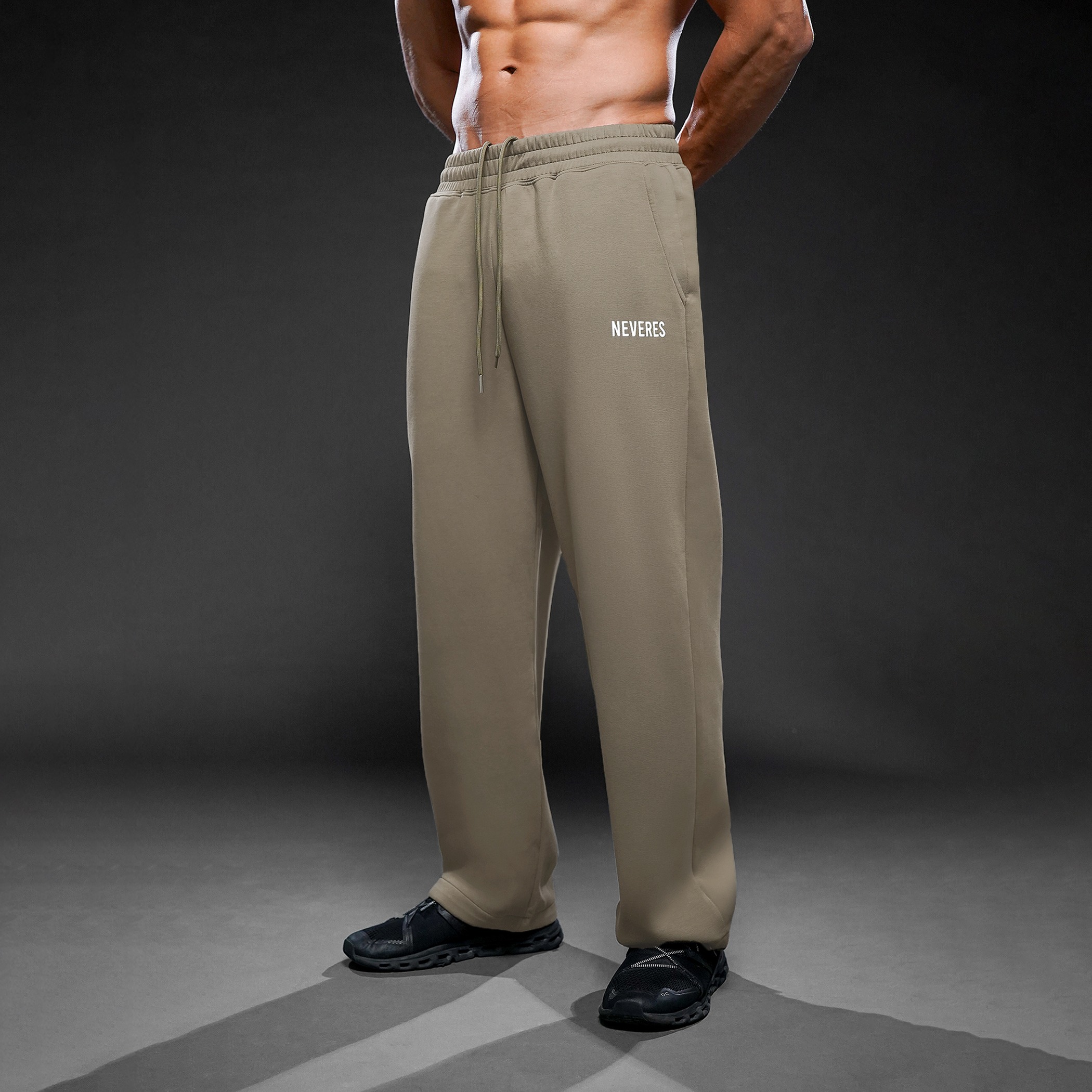NEVERES Flow Wide Jogger