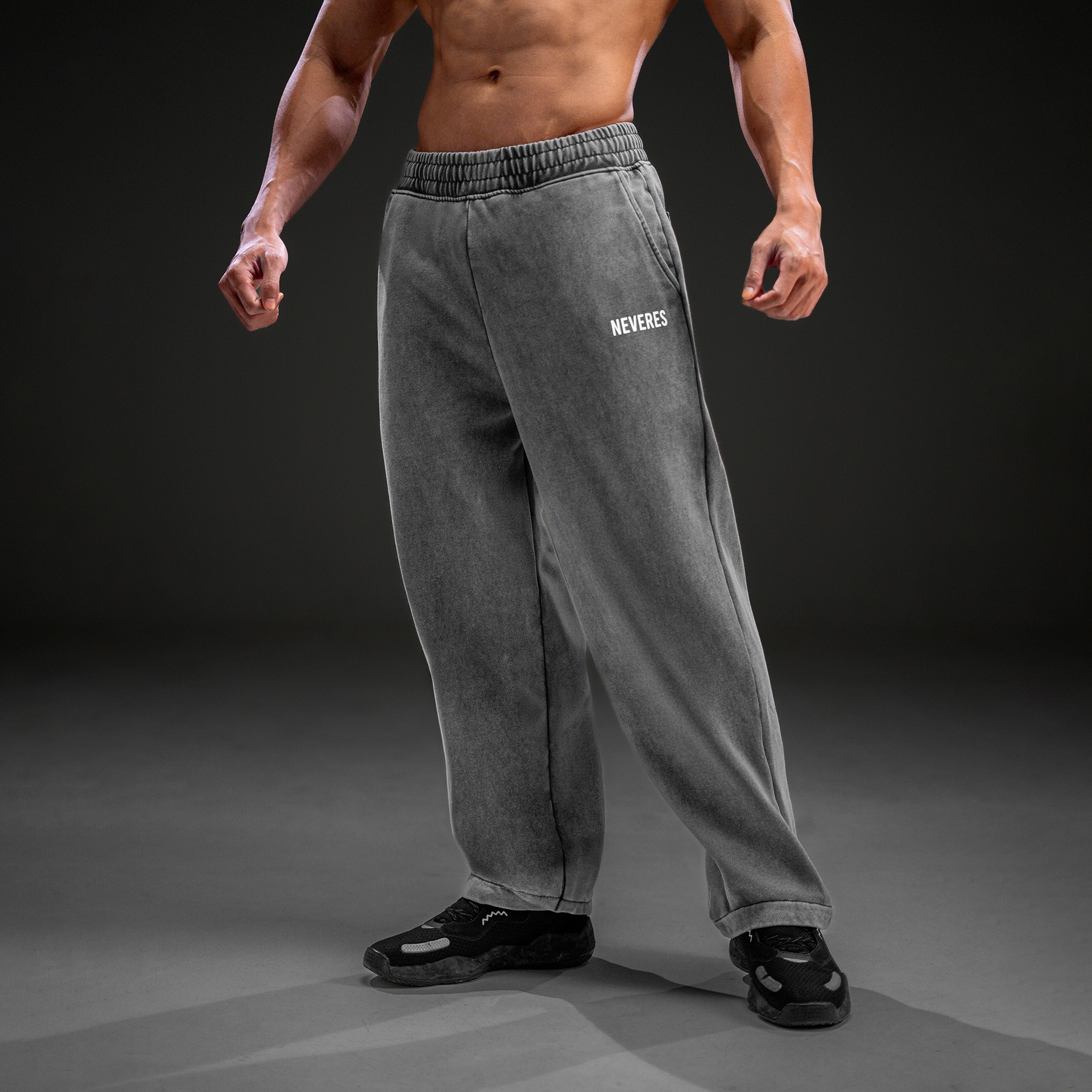 NEVERES Flow Wide Jogger