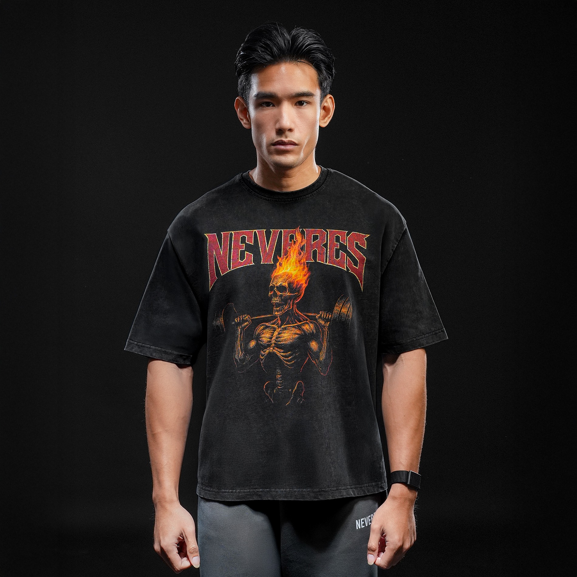 NEVERES Dark Era Oversized T-Shirt – Front Graphic