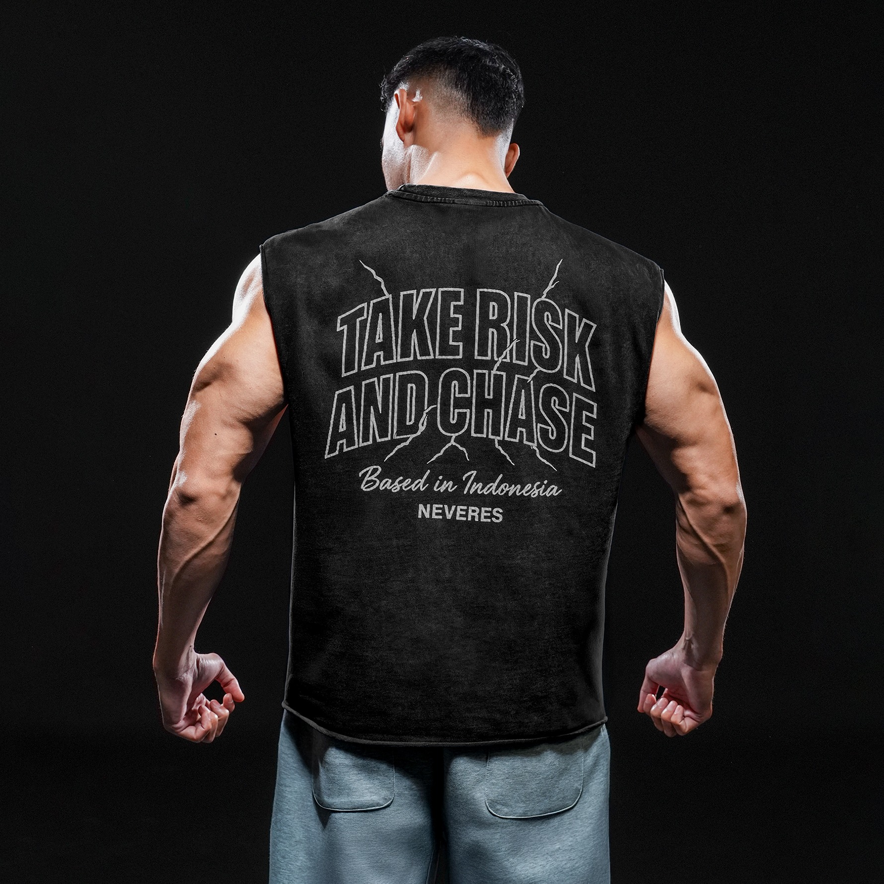 NEVERES Dark Era Muscle Cut – Back Graphic