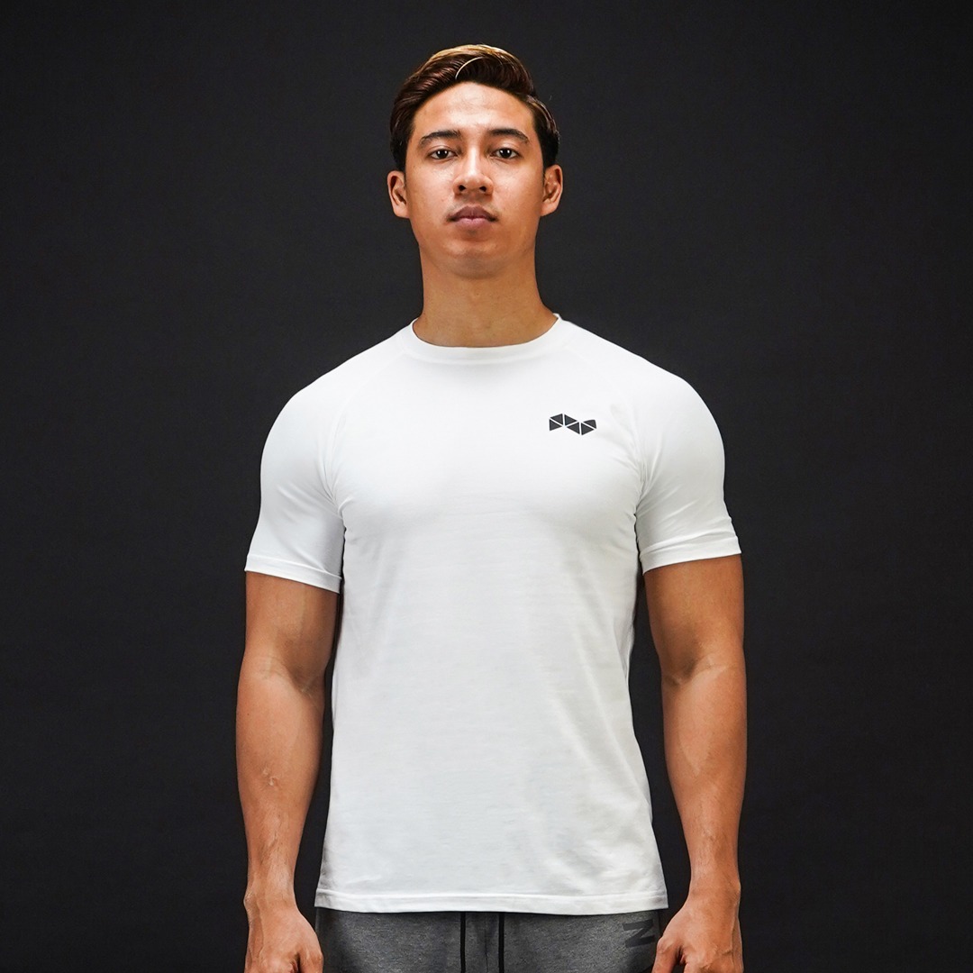 NEVERES Basic Form T-Shirt