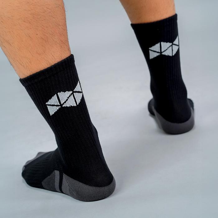 NEVERES Prime Crew Socks