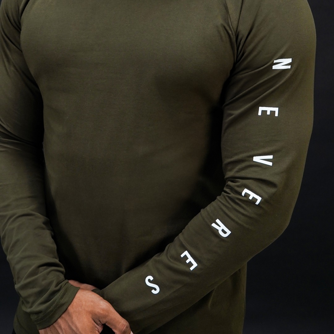 NEVERES Flex Fit Longsleeve