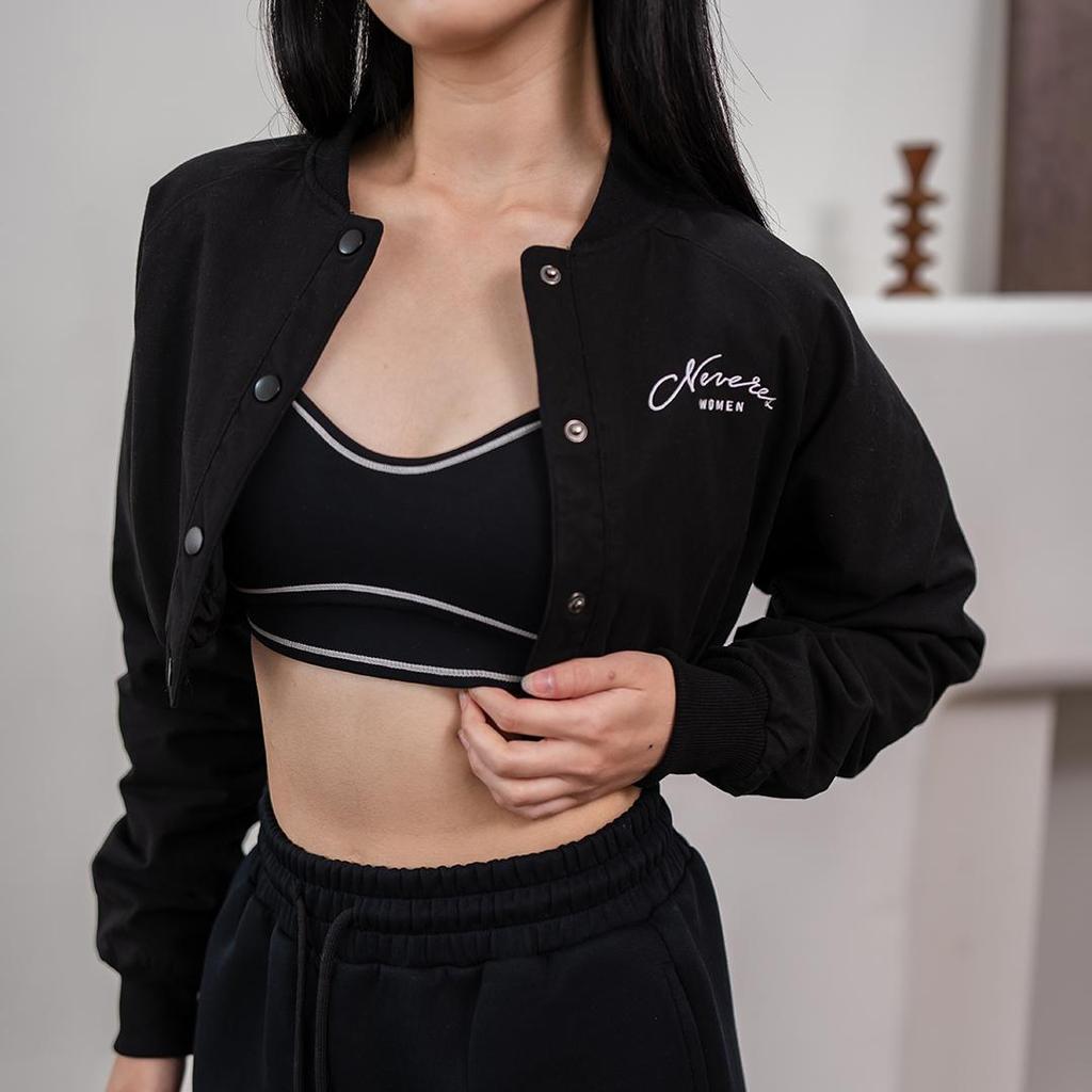 Neveres Form Cropped Jacket