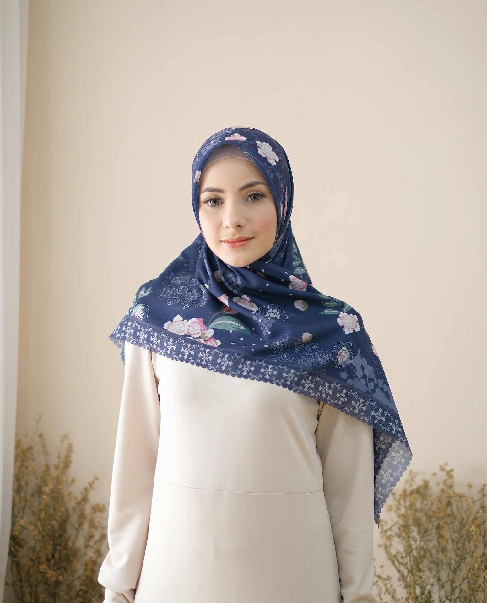 Square Hijab AURA in Navy Blue