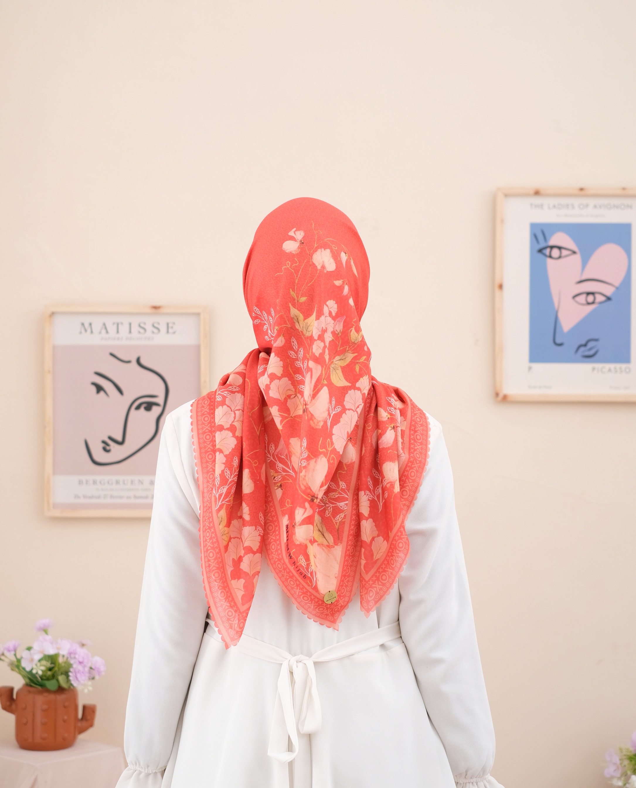 Square Hijab JAMILA in Orange Red