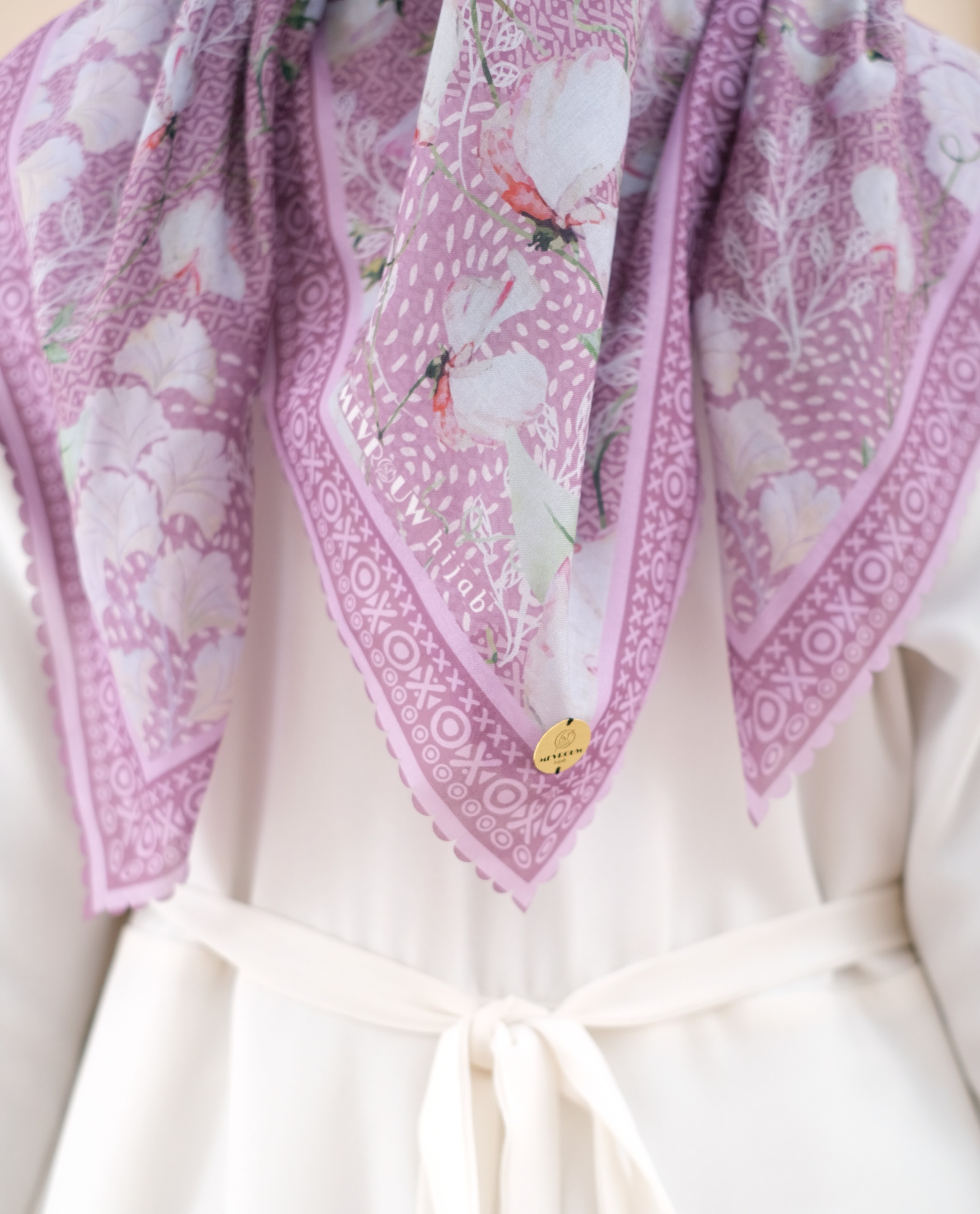 Square Hijab JAMILA in Lilac