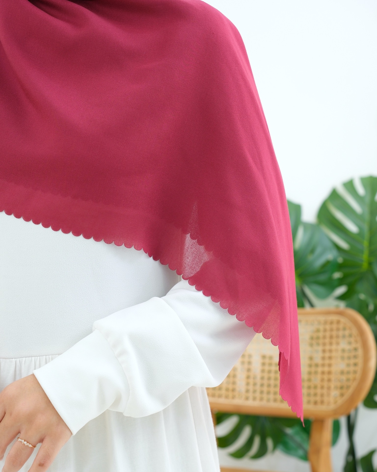 Plain Hijab VOAL ULTIMATE TWILIGHT in Cherry
