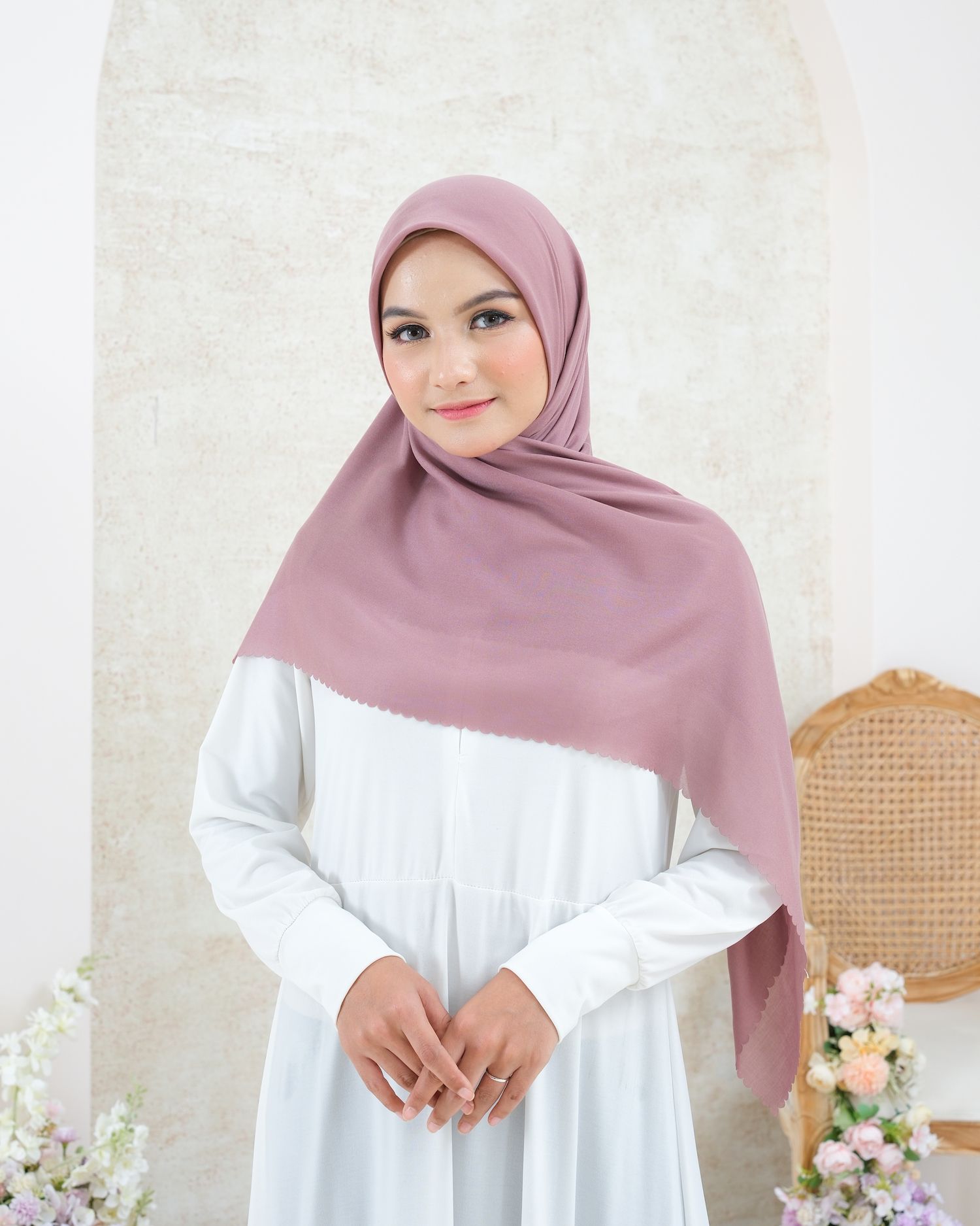 Plain Hijab VOAL ULTIMATE TWILIGHT in Sweet Pink