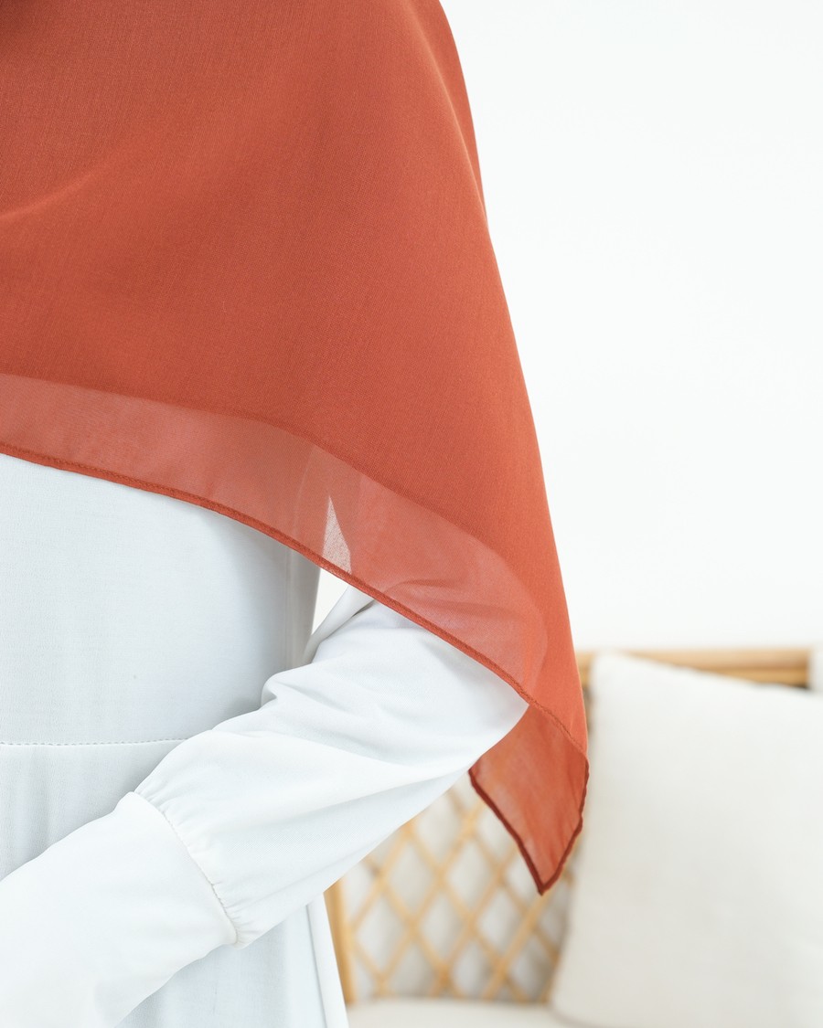 Plain Hijab VOAL PARIS PREMIUM in Rust