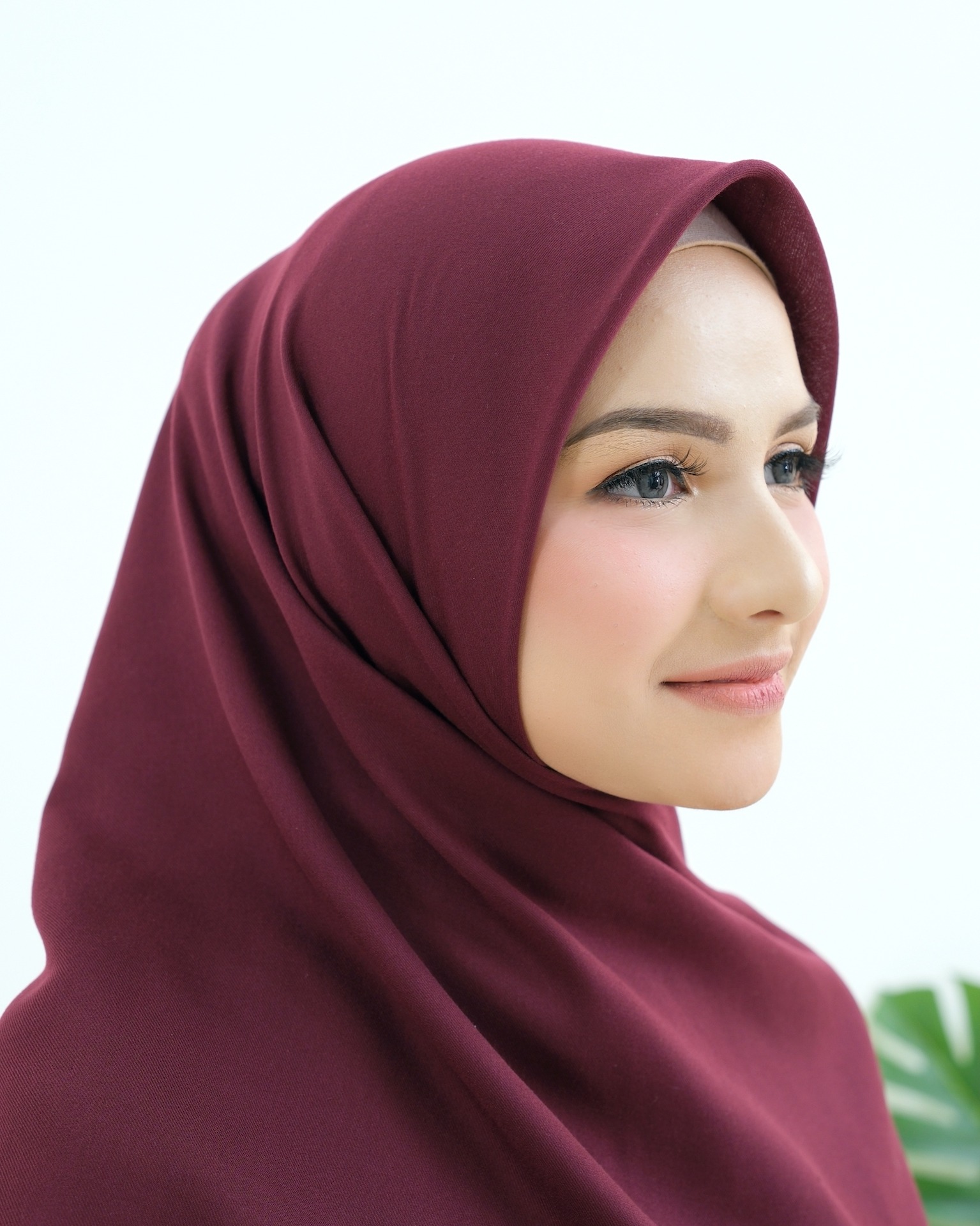 Plain Hijab VOAL ULTIMATE TWILIGHT in Apple Pie
