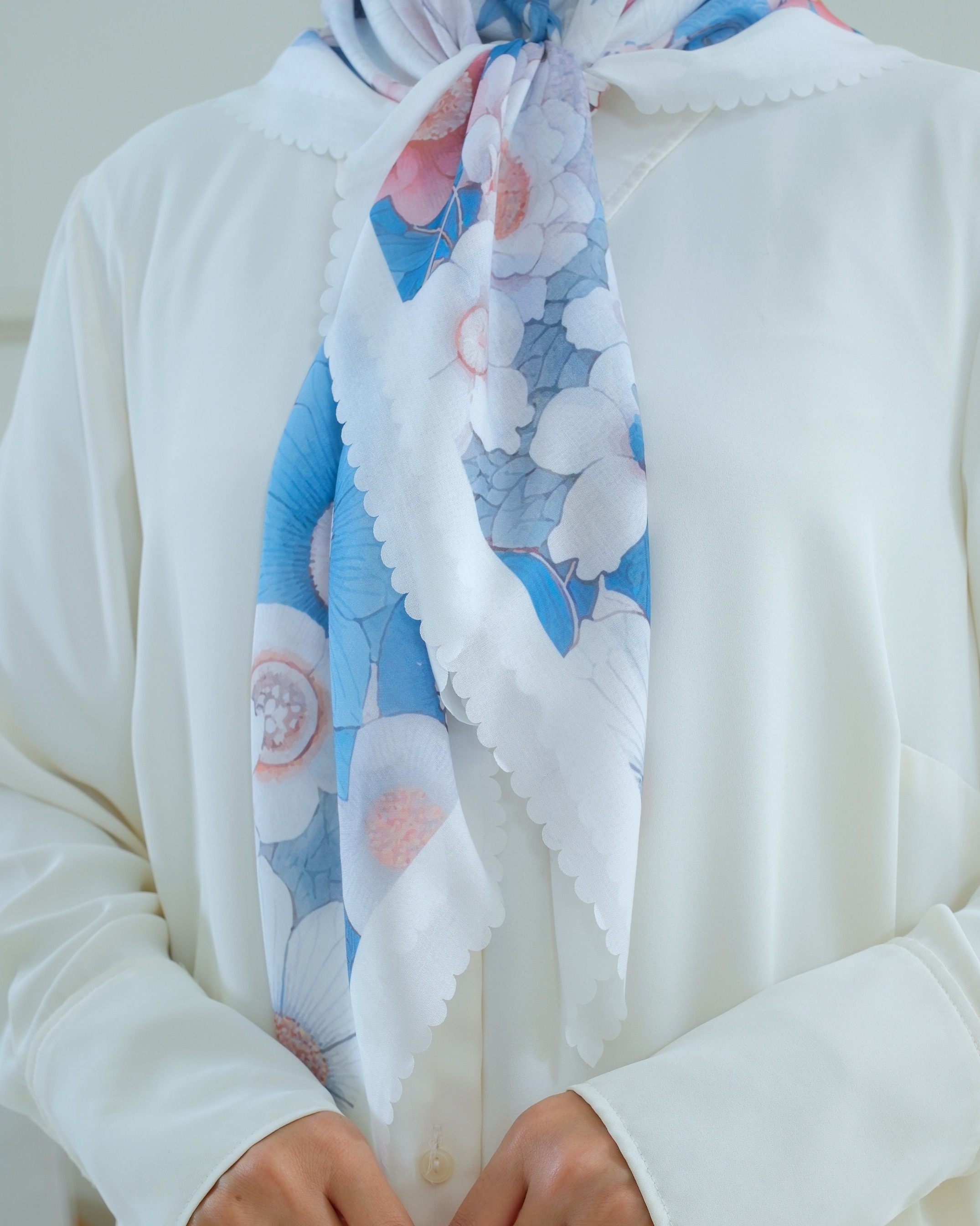 Square Hijab AZALEA 110x110 in White