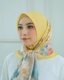 Square Hijab AZALEA 110x110 in Yellow